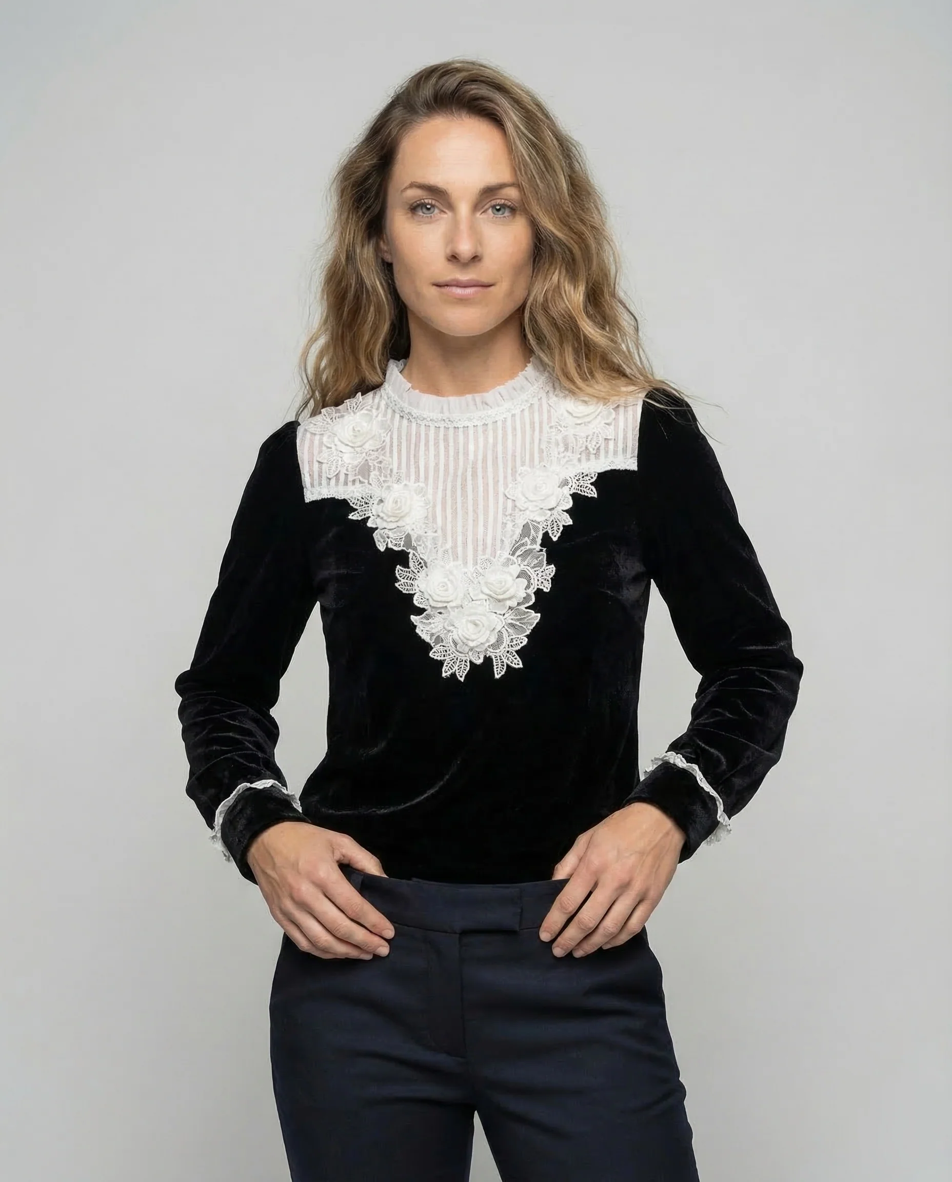 Damen Samtbluse Spitze - Image 2