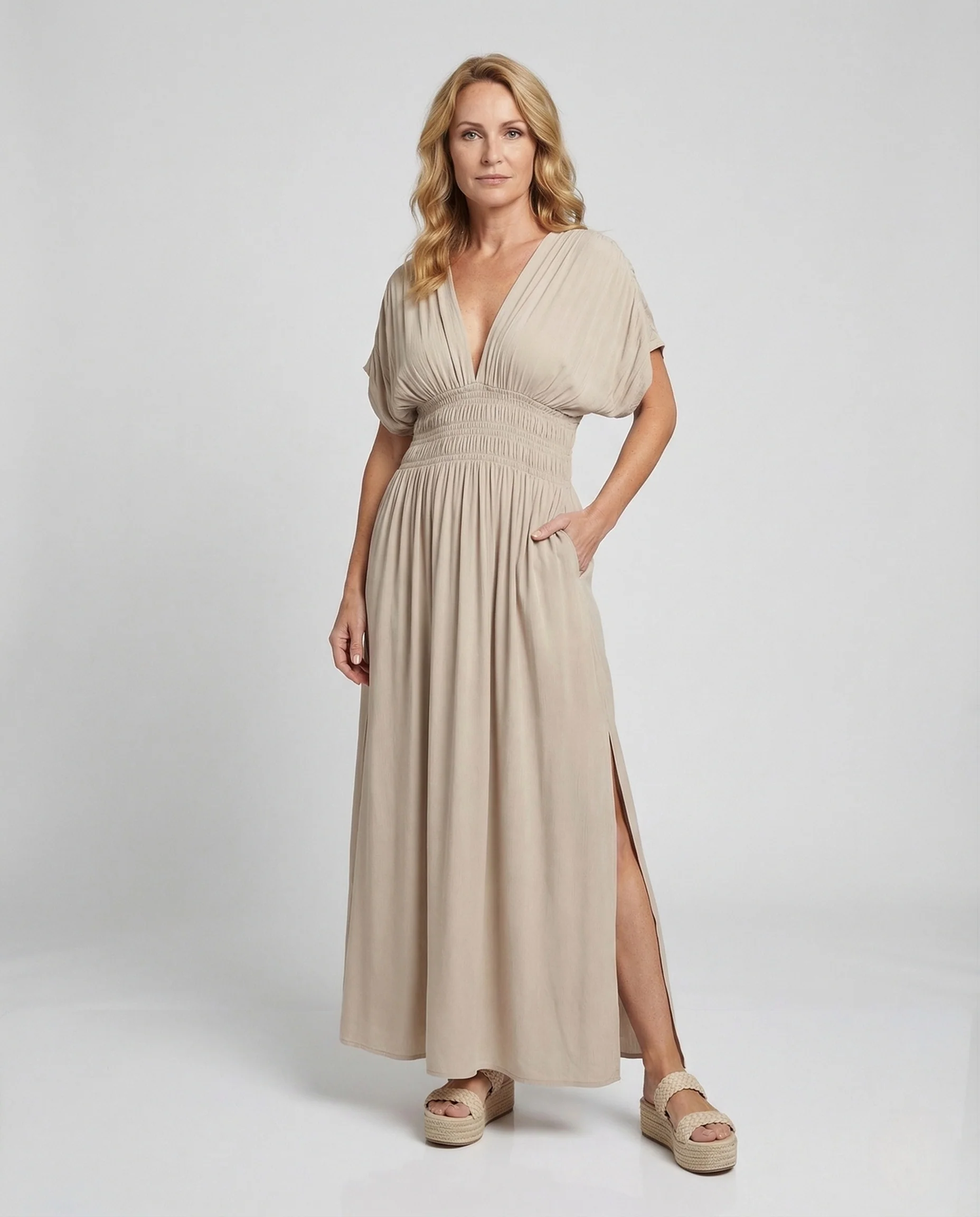 Damen Maxikleid mit gesmokter Taille