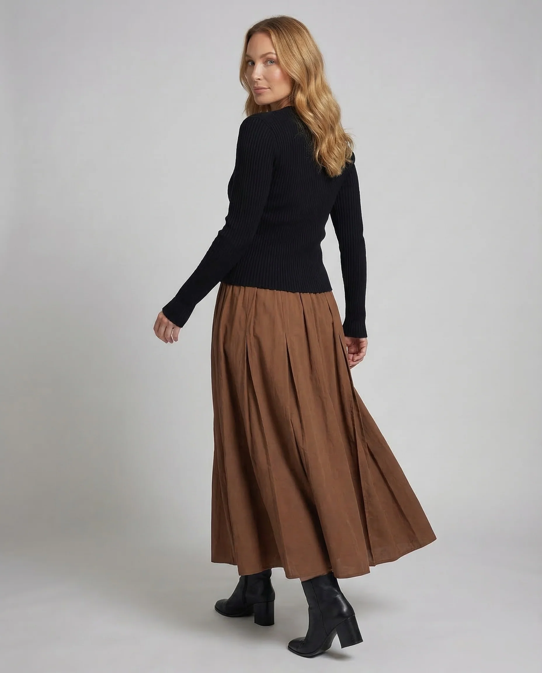 Damen Maxirock Volumen - Image 3