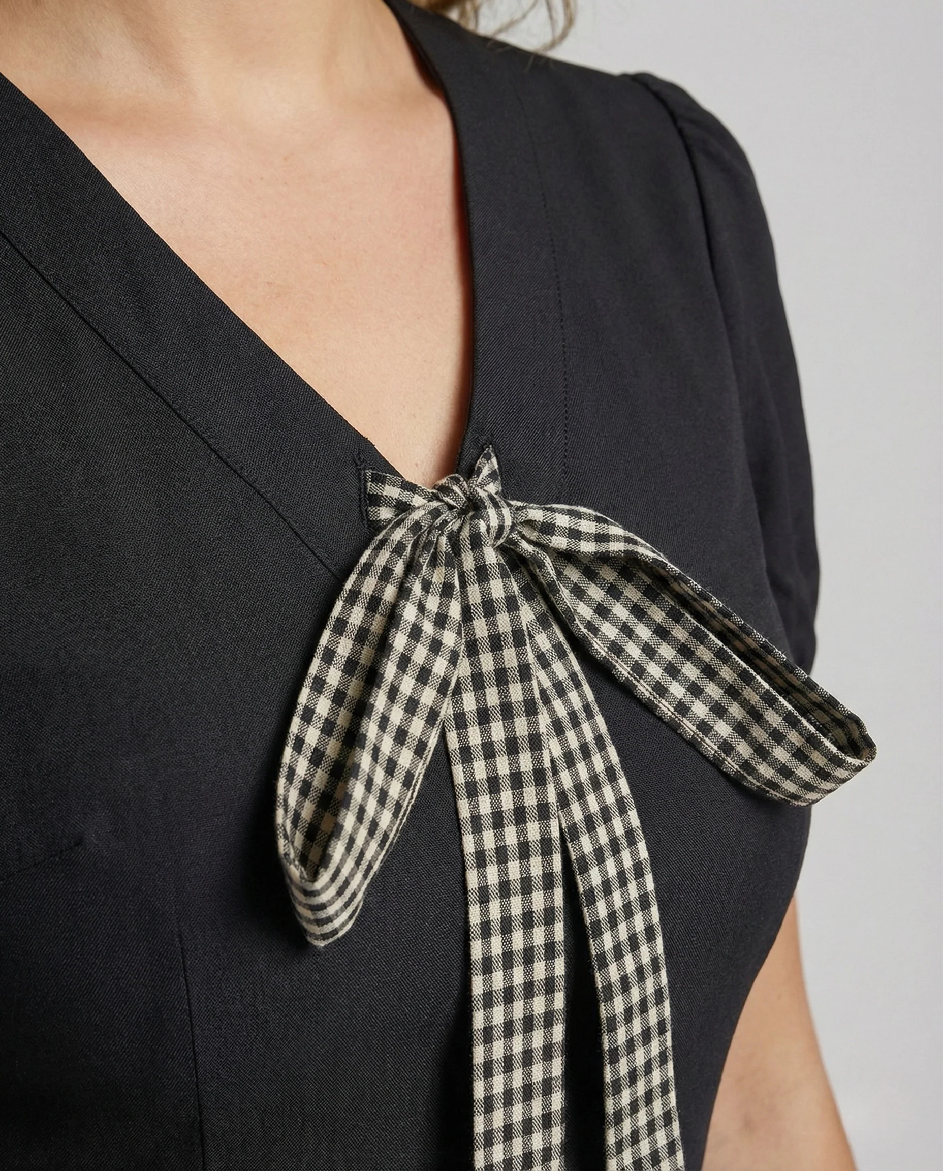 Damen Midikleid mit Vichy Schleife - Image 3