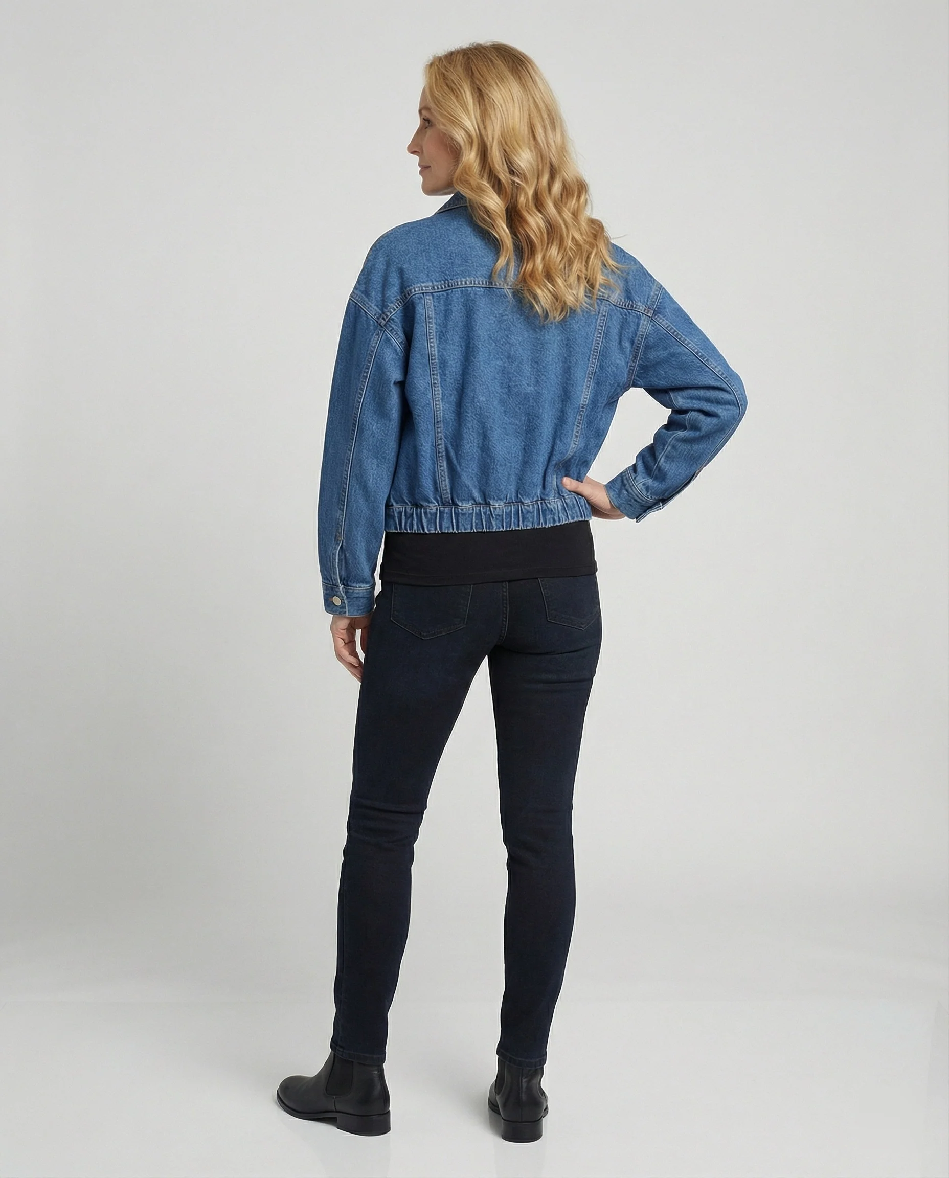 Damen Jeansjacke Oversize mit Reißverschluss - Image 3
