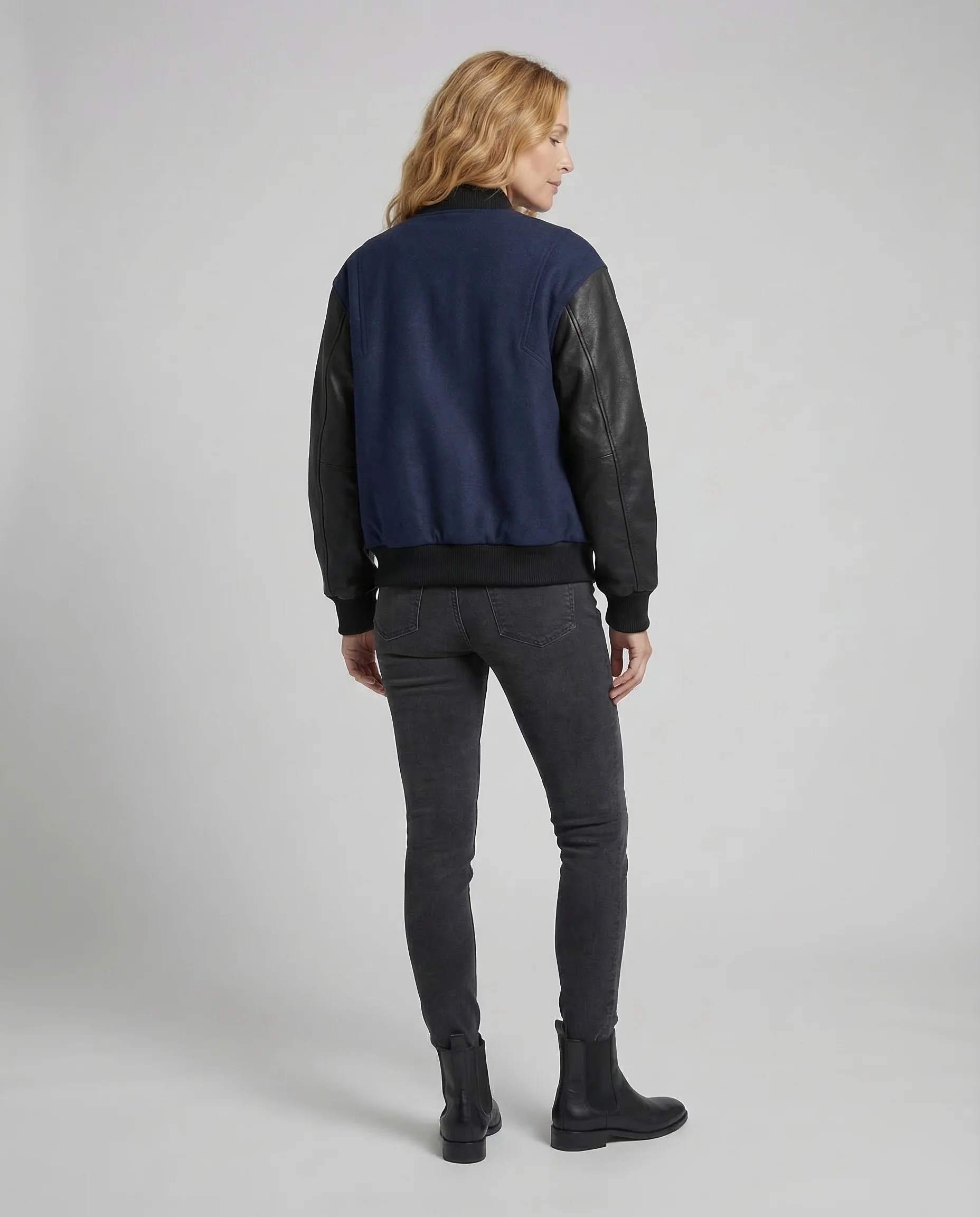 Damen Varsity Jacke Oversize - Image 4