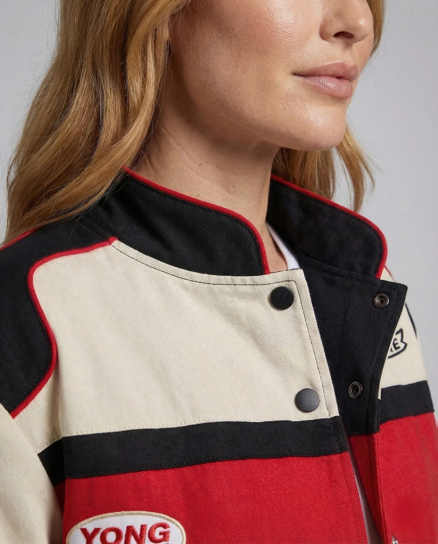 Damen Bomberjacke Patches Stehkragen - Image 3