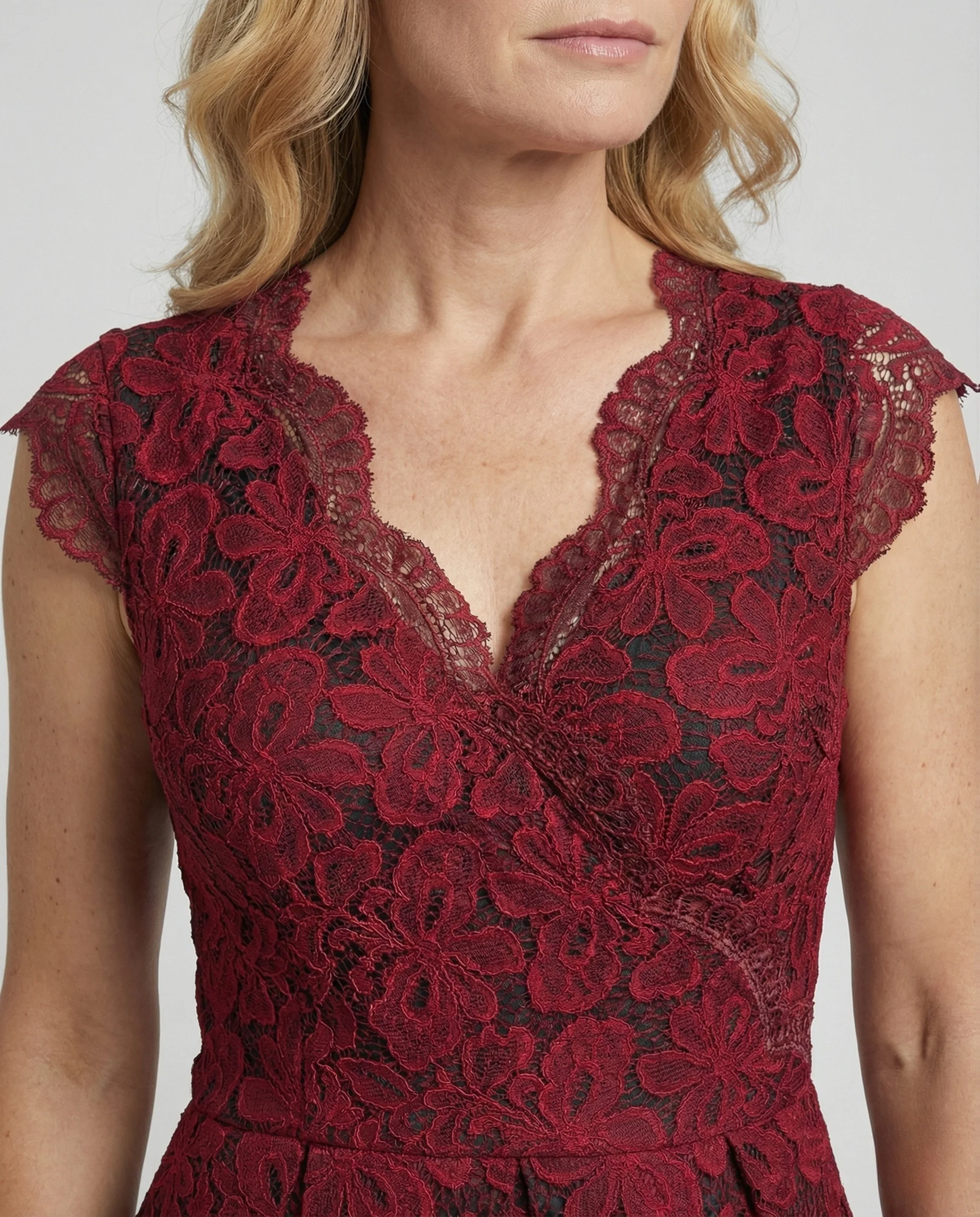 Damen Retro-Tellerkleid mit floraler Spitze - Image 3
