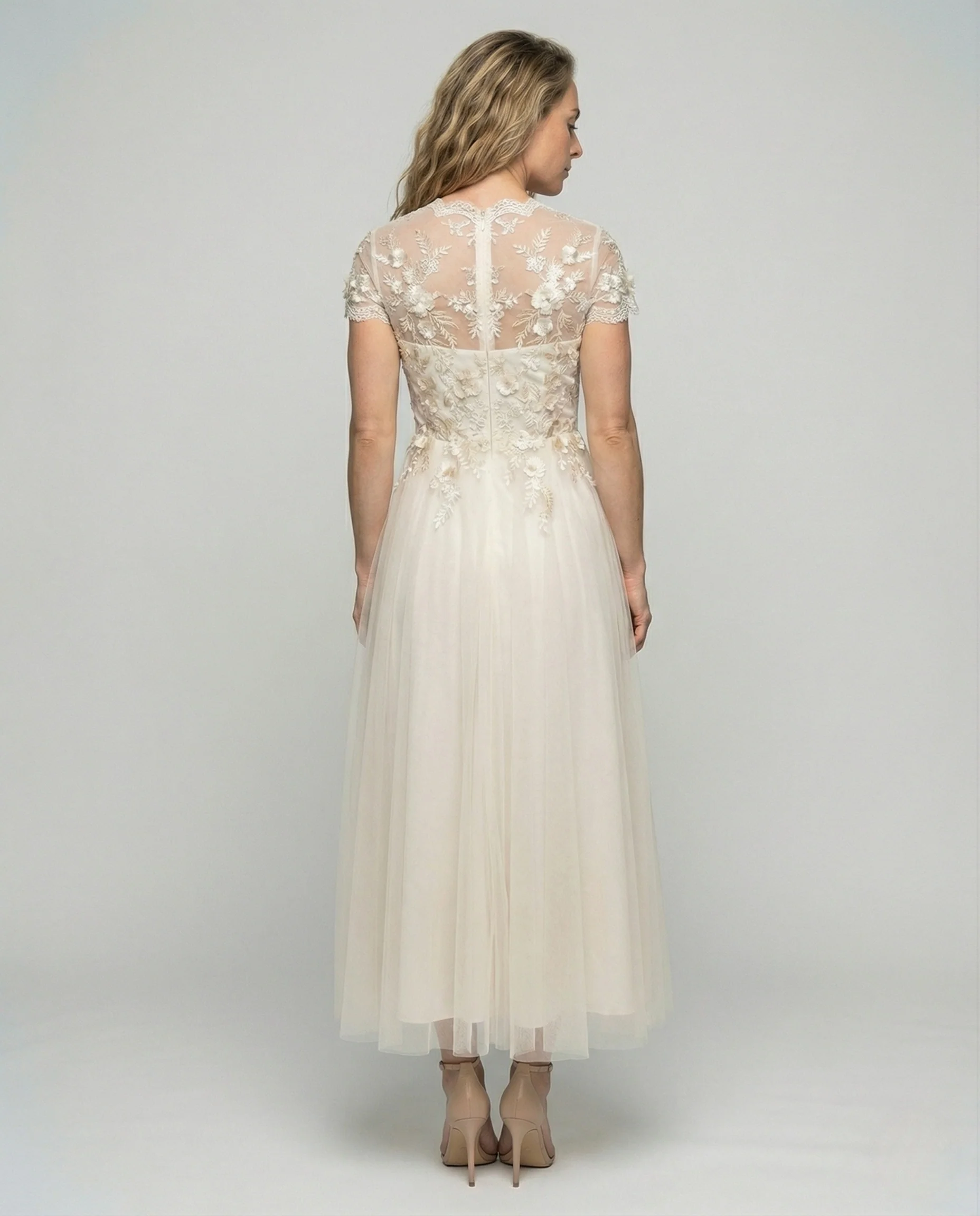 Damen A-Linien Brautkleid mit Tüllrock - Image 4