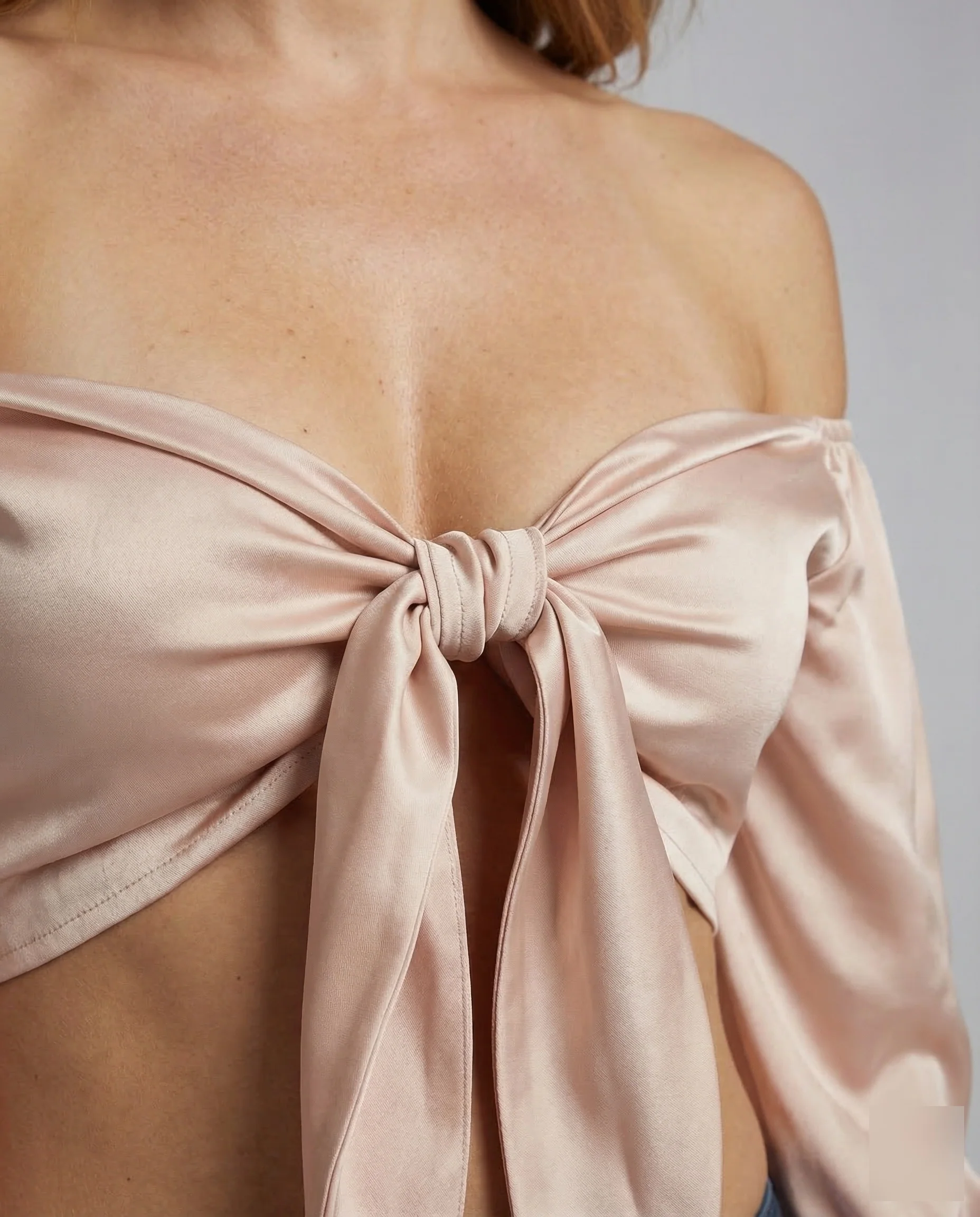 Damen Satin Crop Top Off Shoulder - Image 3