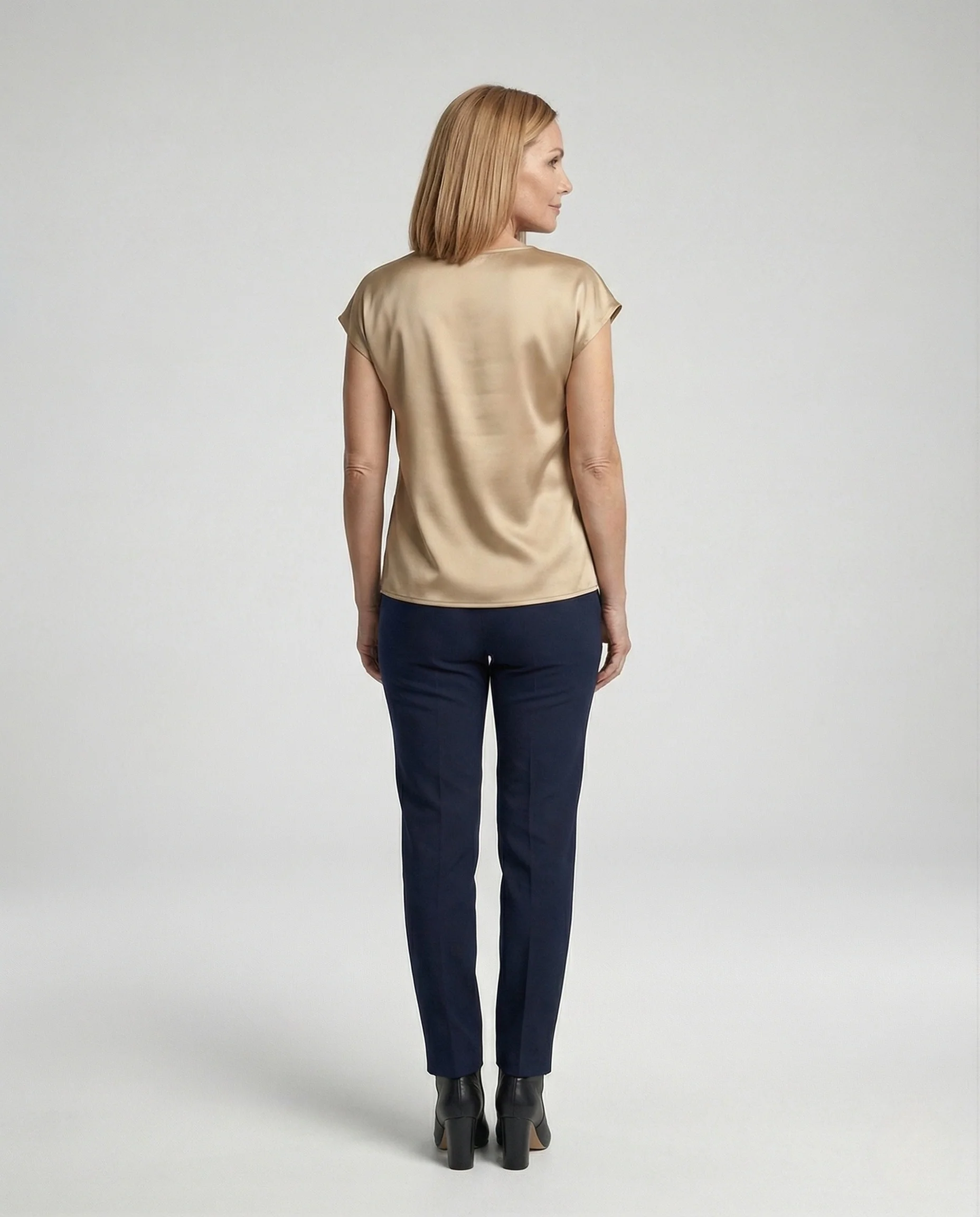 Satinbluse Damen Rundhals Seidenoptik - Image 4