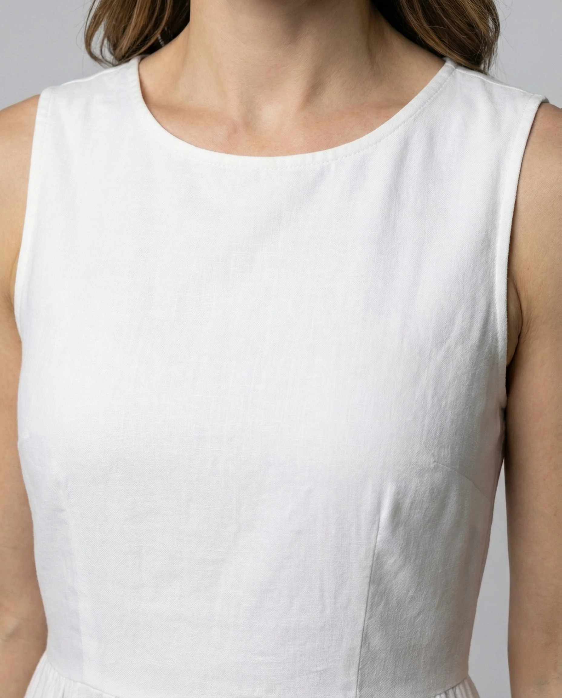 Damen Strand Maxikleid aus Leinenmix mit Rundhalsausschnitt - Image 3