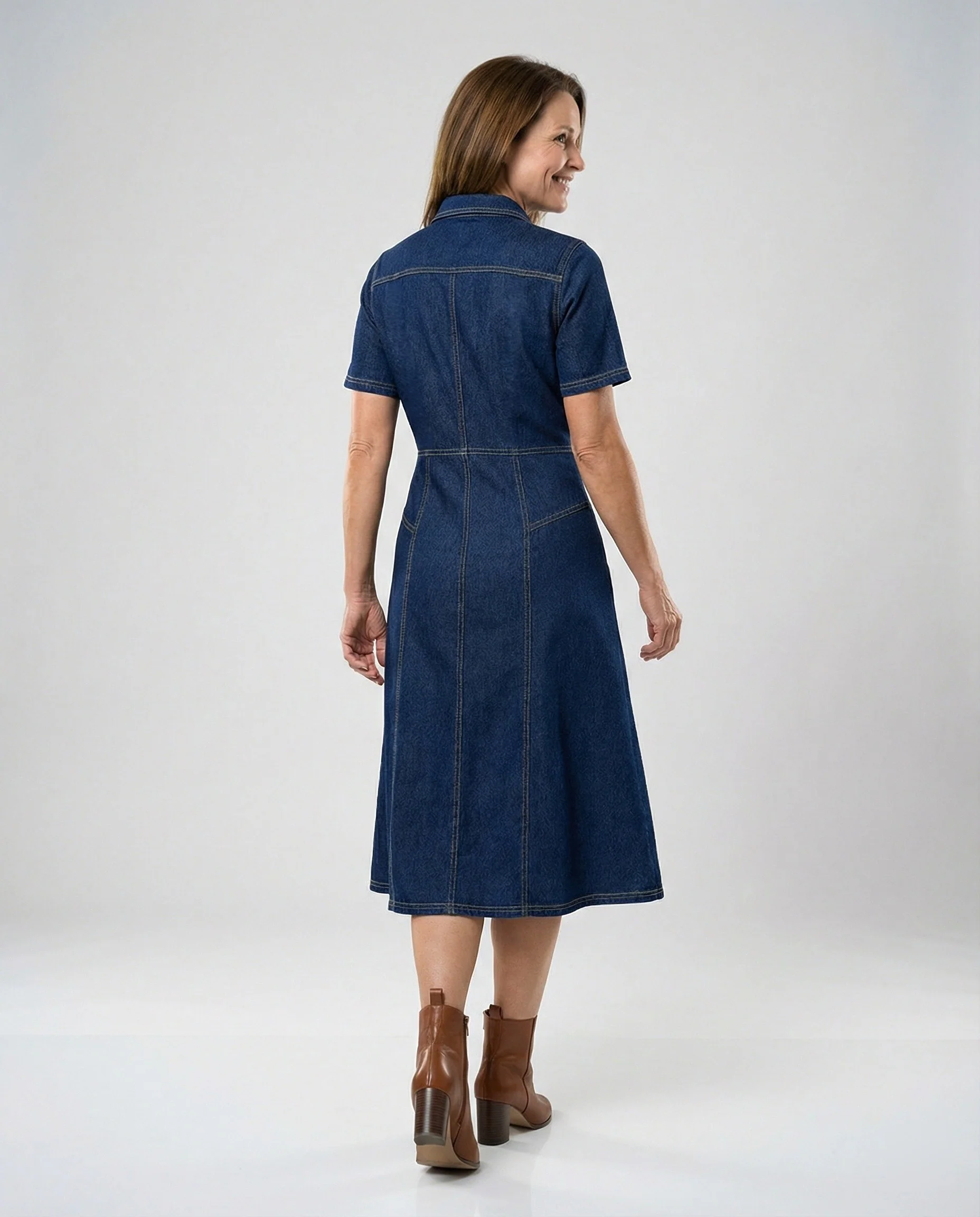 Damen Jeanskleid Midi mit Knopfleiste - Image 3