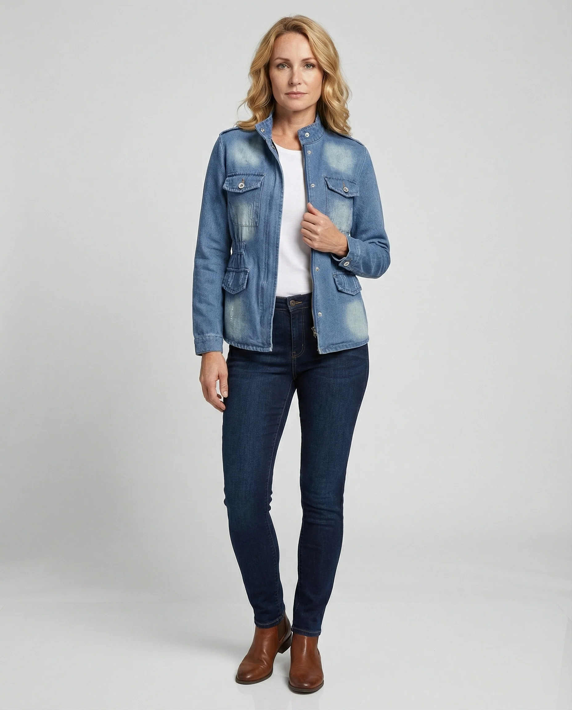 Damen Jeansjacke tailliert mit Taschen - Image 2