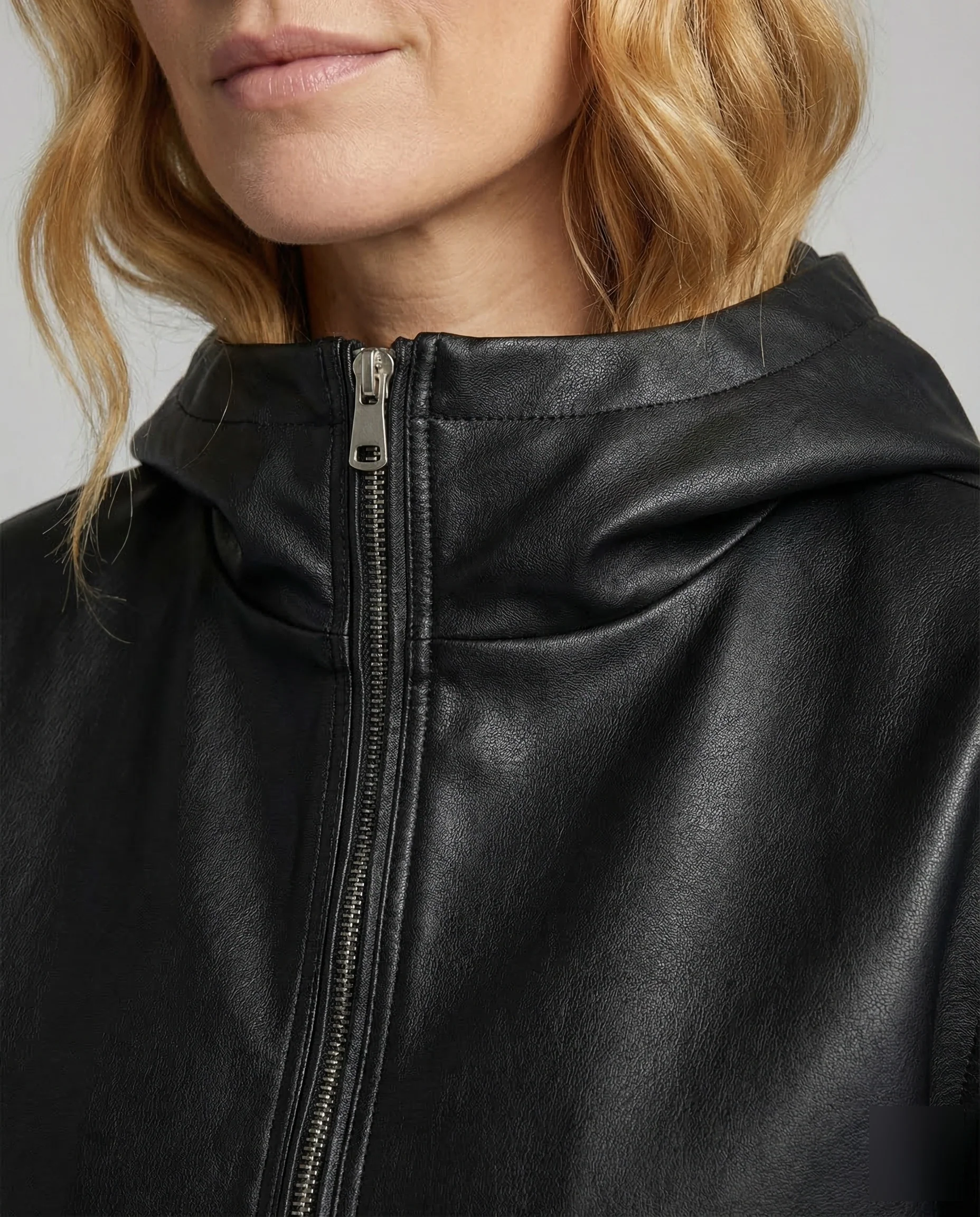 Übergangsjacke Damen Schwarz Teddyfutter - Image 3