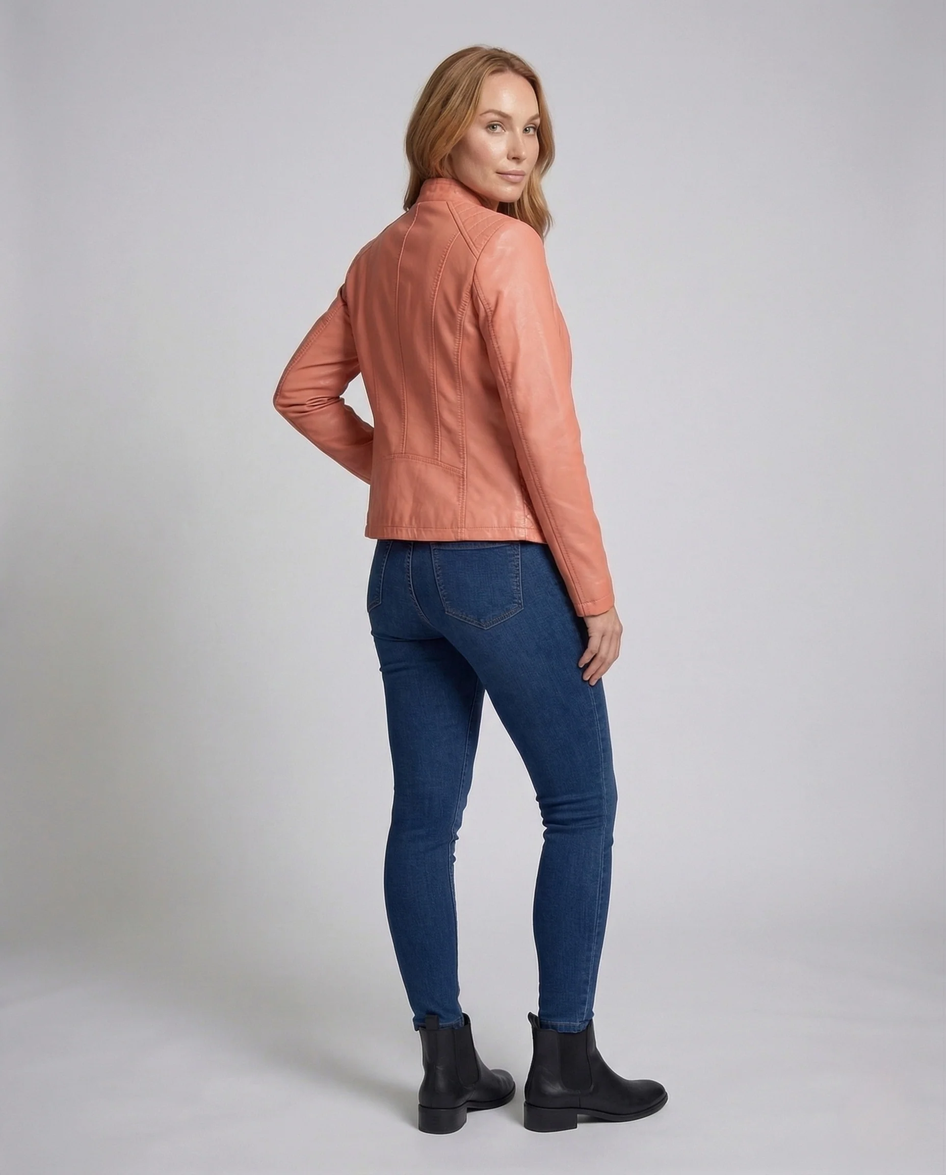 Damen Taillierte Kunstlederjacke mit Stehkragen und Gesteppter Taille - Image 3