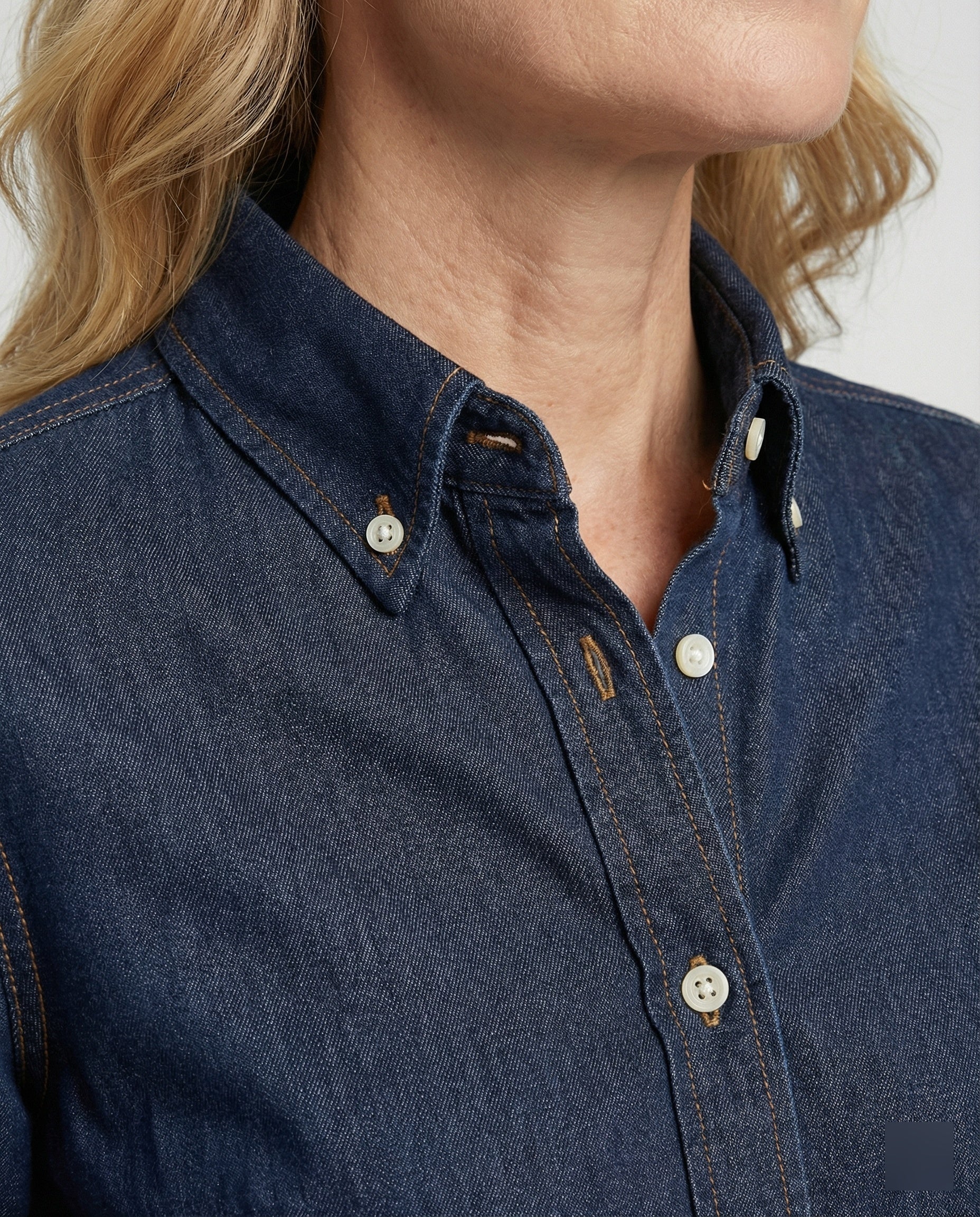 Damen Langarmhemd aus Denim - Image 4