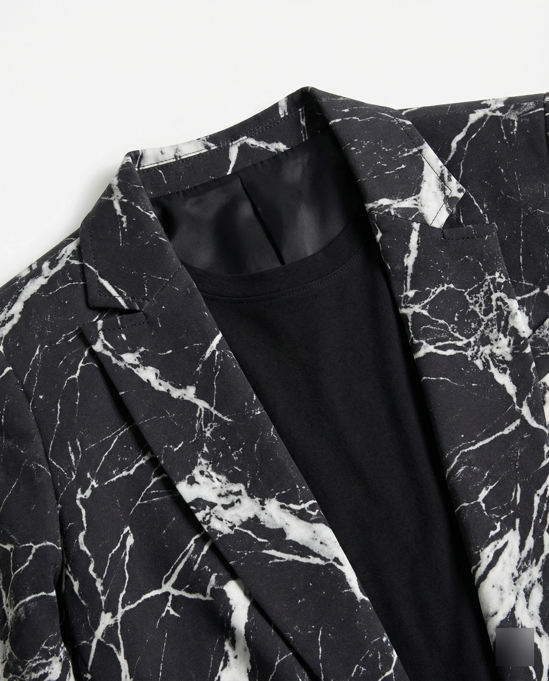 Damen Kurzblazer mit Print und Revers - Image 2