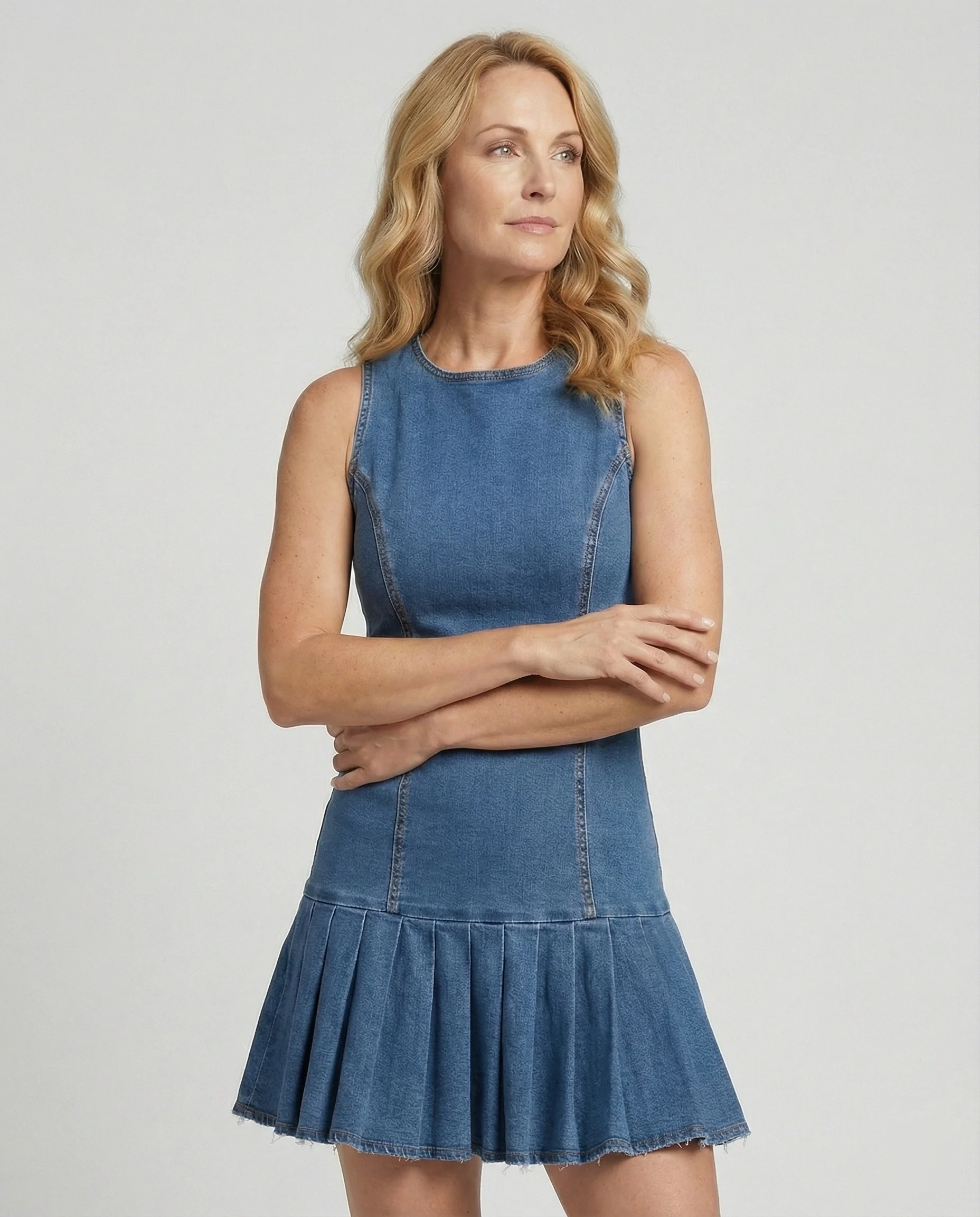 Damen Jeanskleid ärmellos mit Volantrock - Image 5