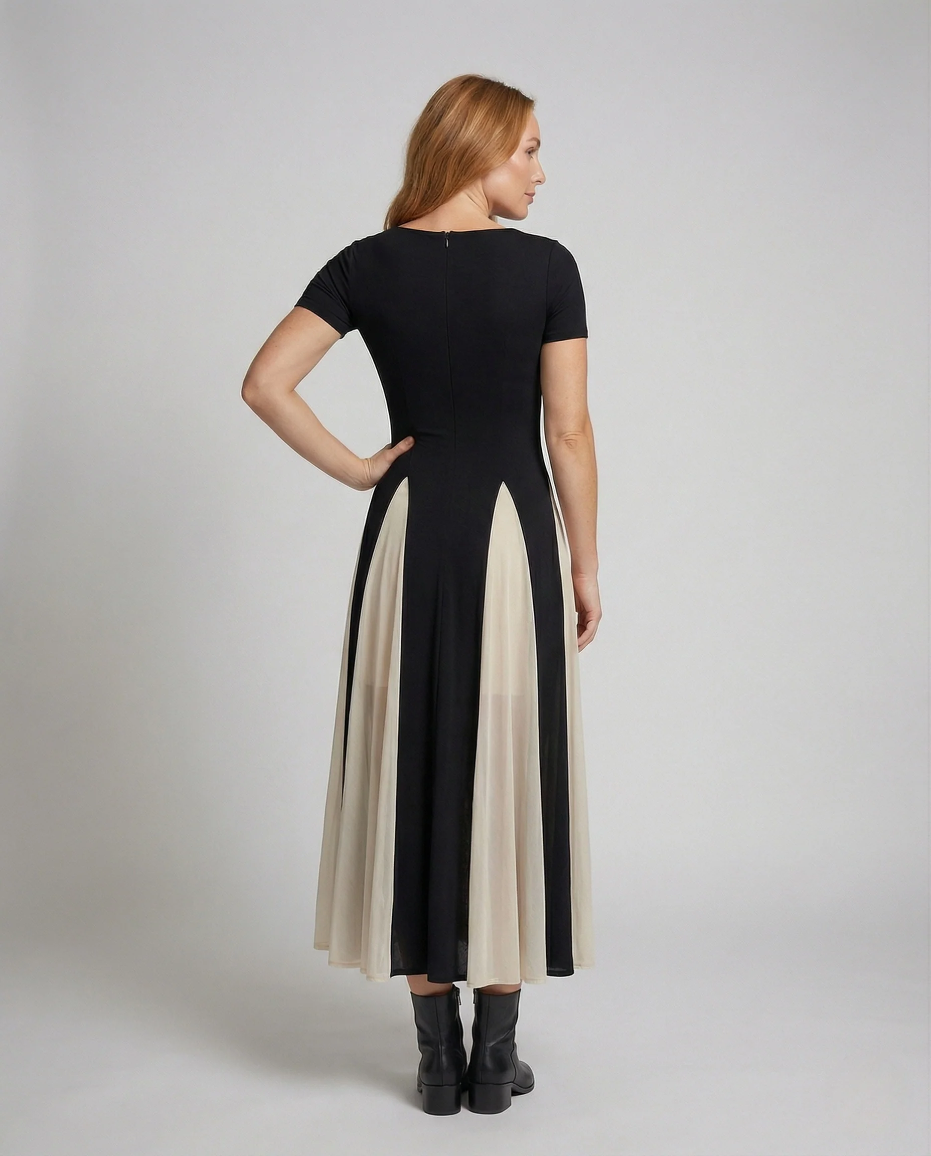 Damen Maxikleid mit Chiffonpaneelen - Image 4