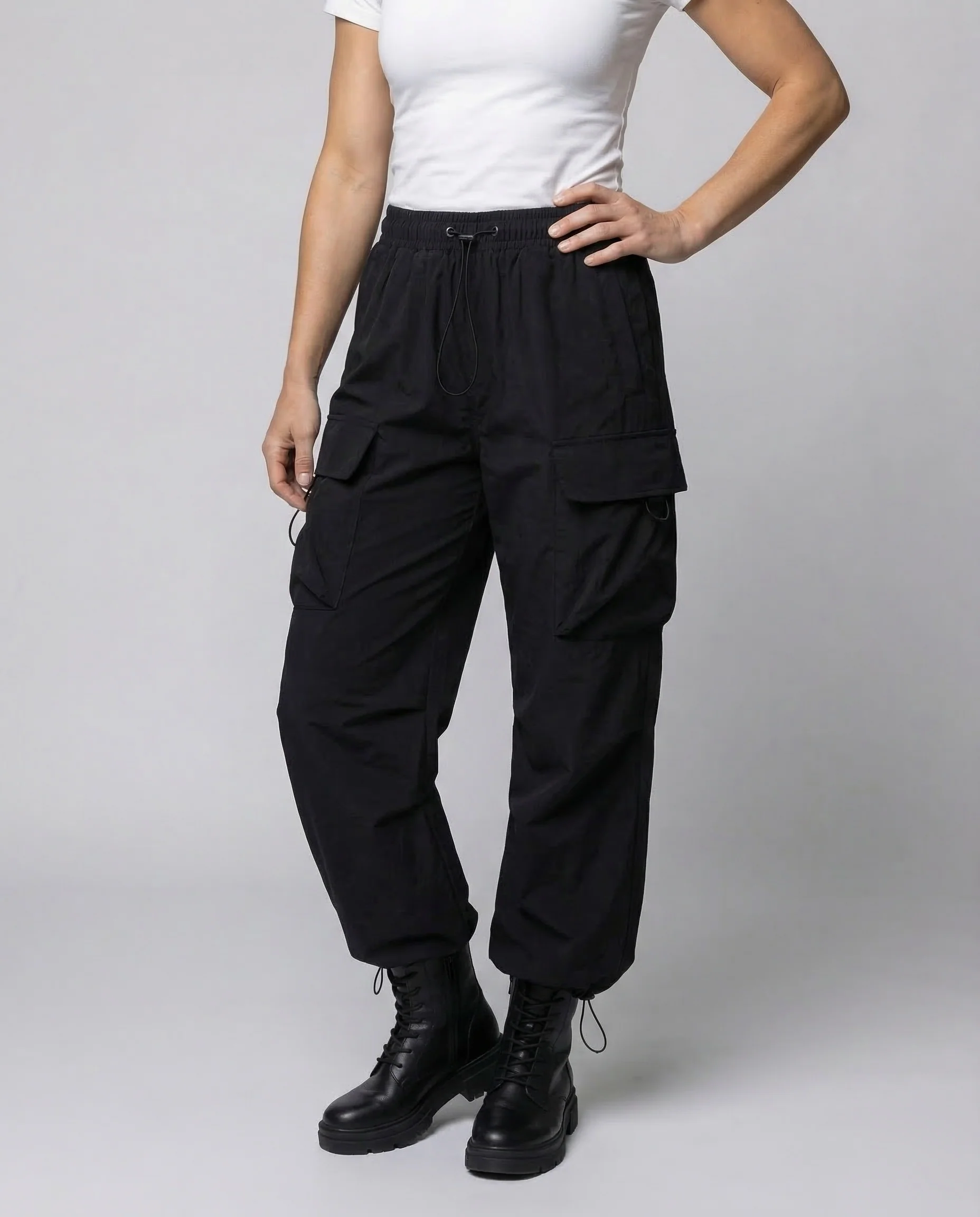 Damen Cargo Hose Oversize - Image 2