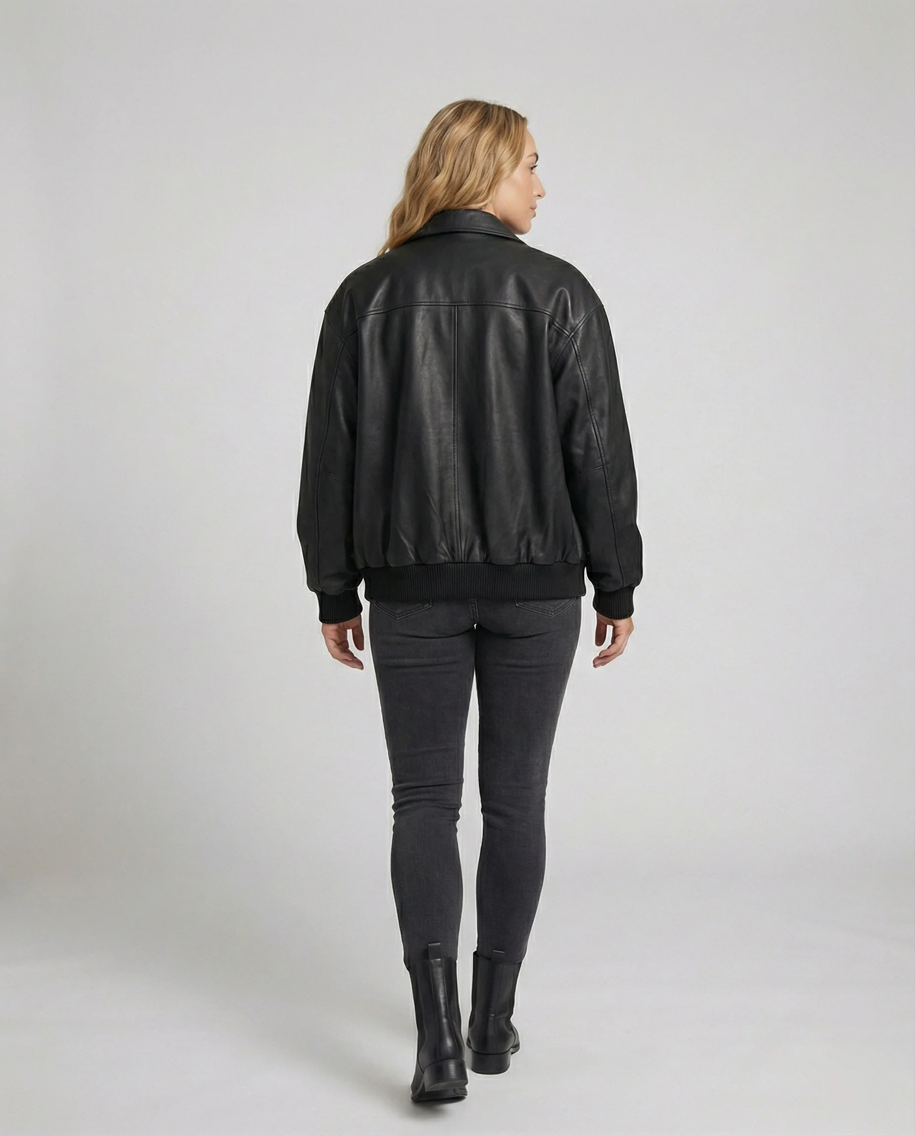 Urbaner Oversize Reißverschlussjacke aus veganem Glattleder mit weiten Raglanärmeln und elastischem Saum Heidi-Mode - Image 4