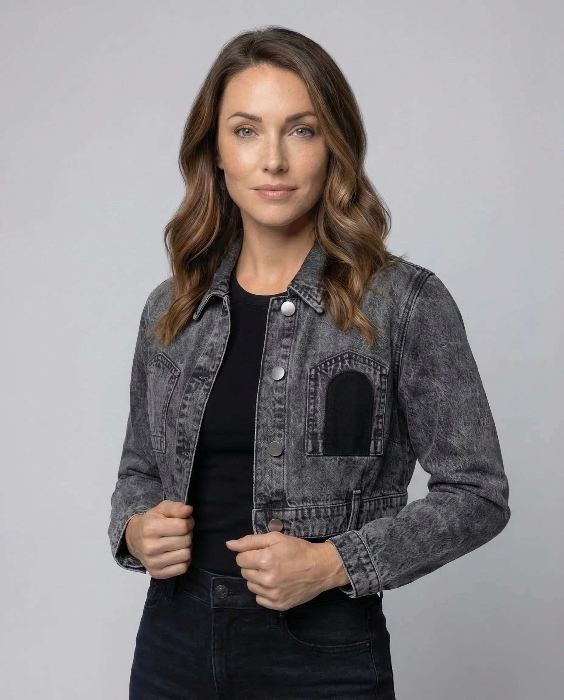 Damen Jeansjacke Cropped Tailliert - Image 2