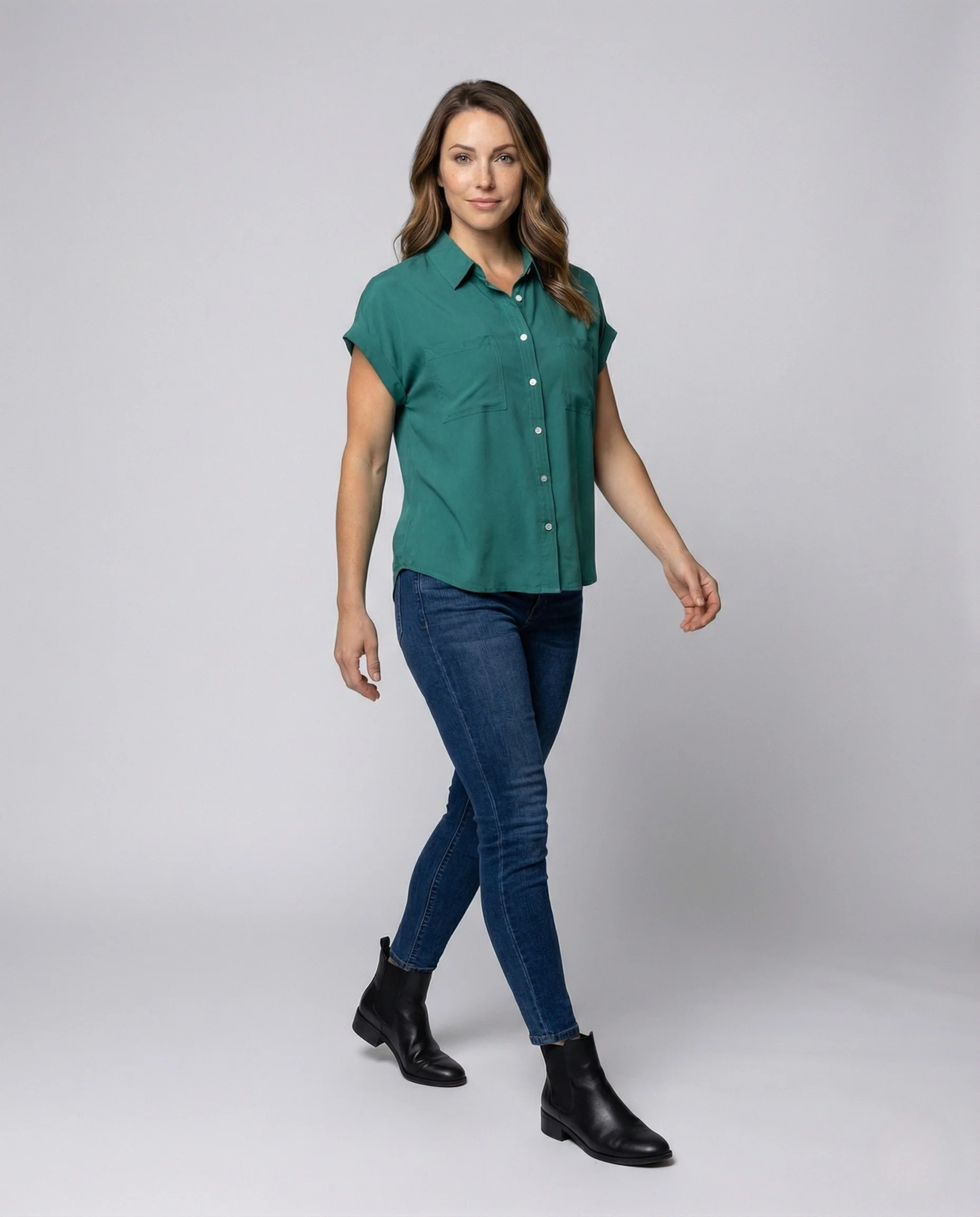 Damen Verkürzte Hemdbluse mit Brusttaschen