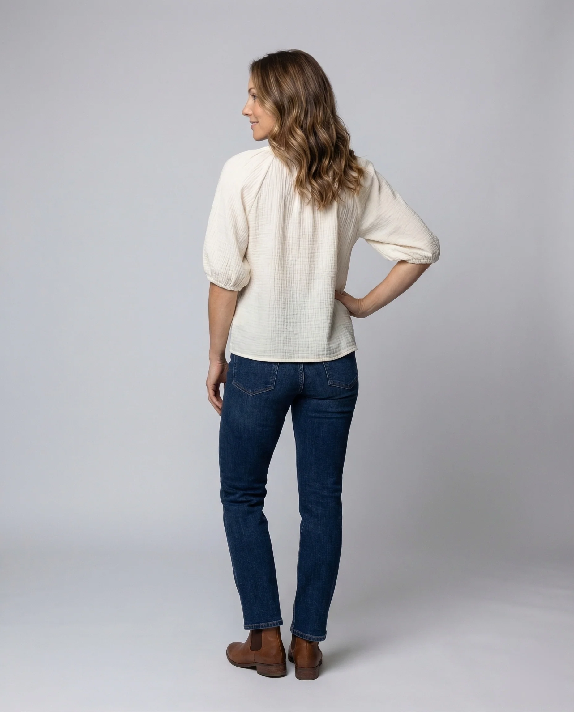 Damen Viskosebluse mit Puffärmeln - Image 3