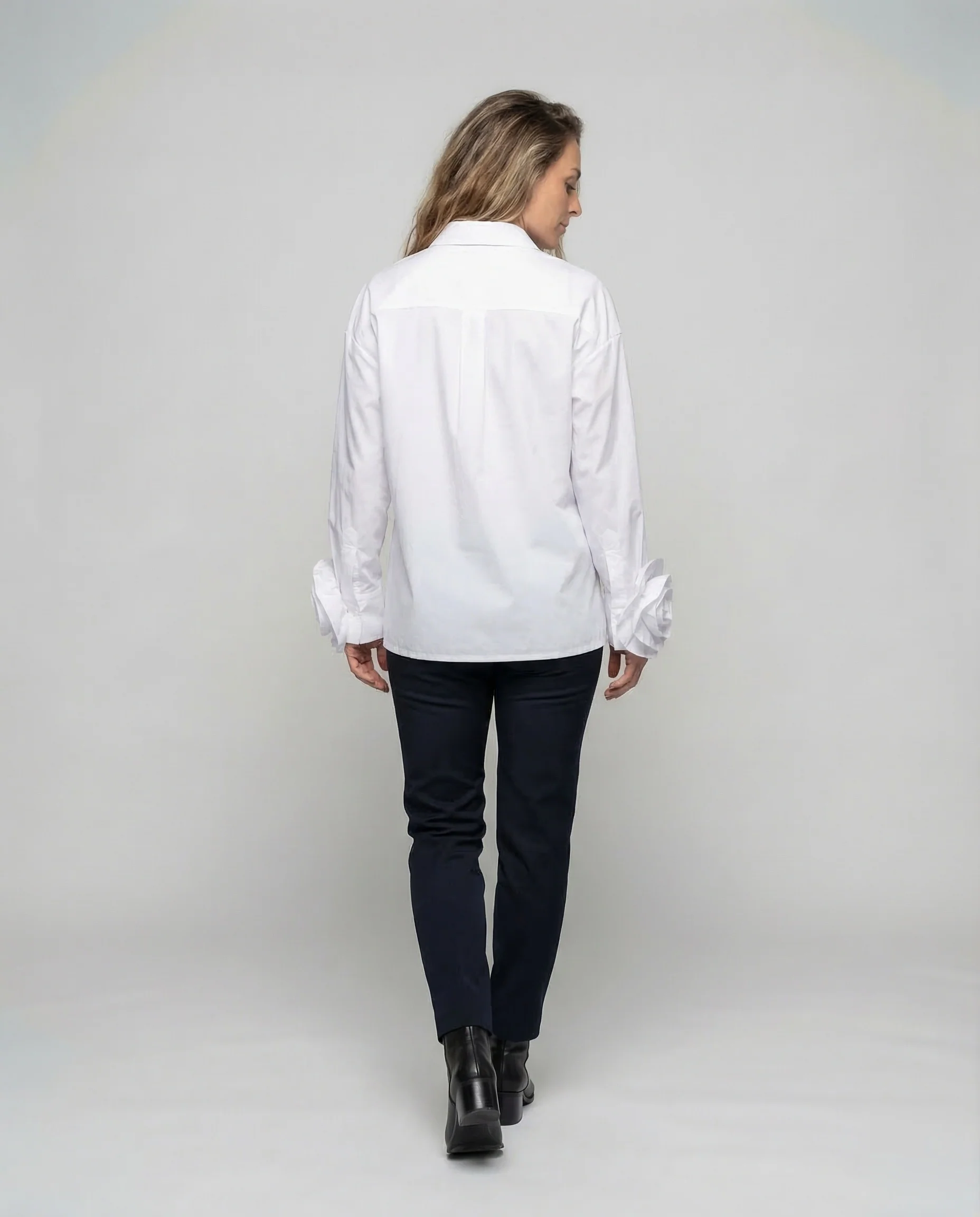 Damen Weite Baumwollbluse Rüschenmanschetten - Image 4