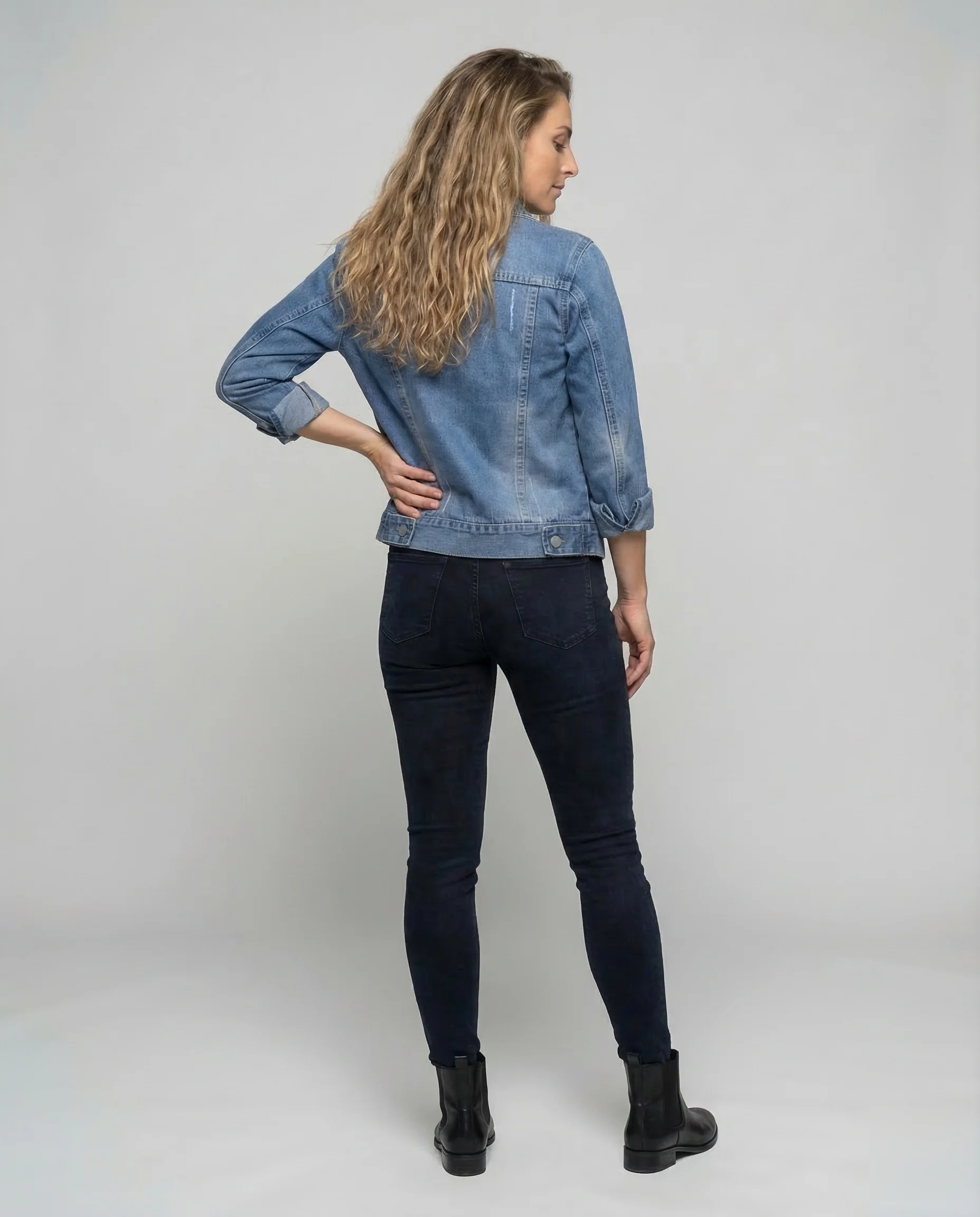 Damen Jeansjacke Boxy Kurz - Image 4