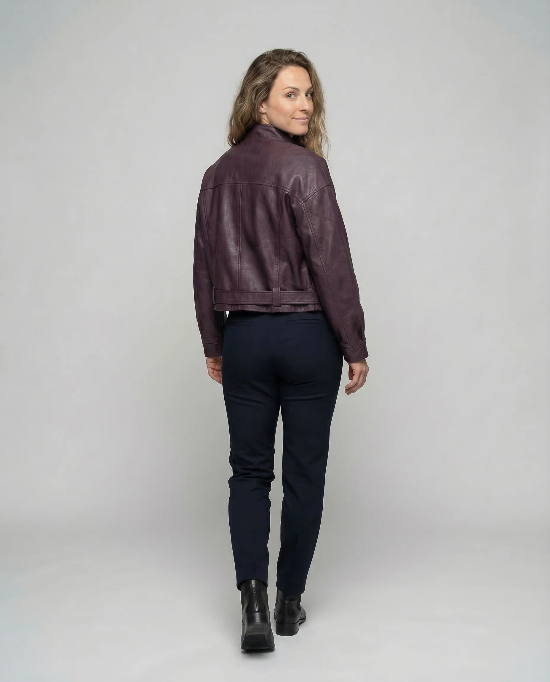 Damen Lederjacke Weit Stehkragen Gürtel - Image 4