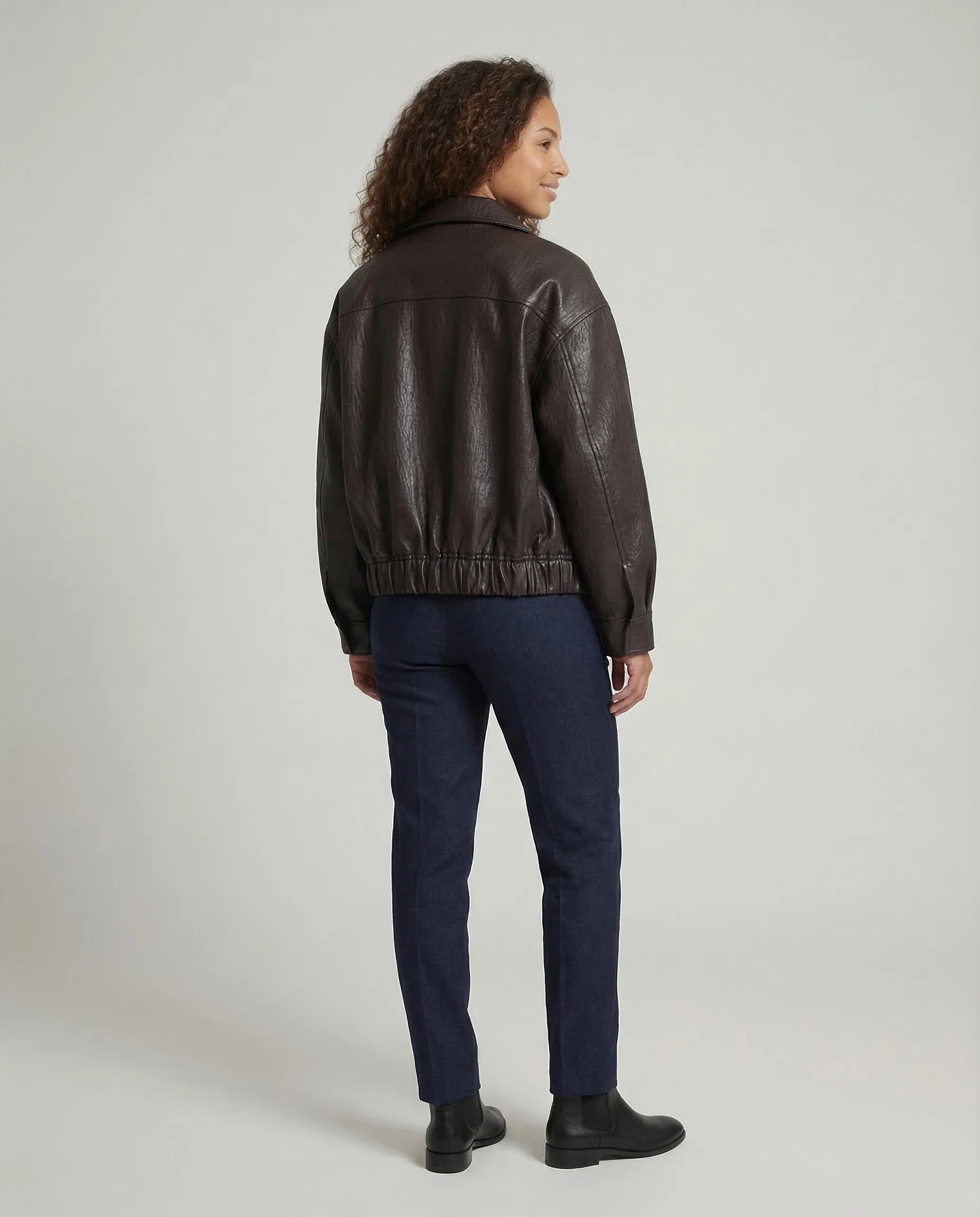 Damen Kunstlederjacke Revers Weit - Image 4