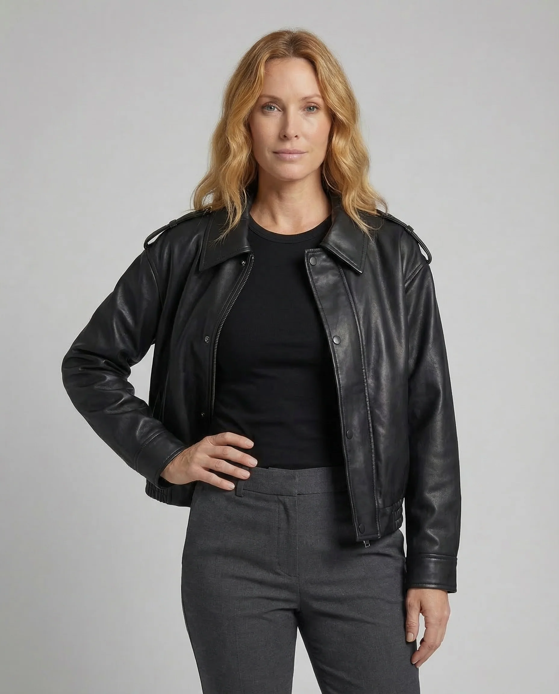 Damen Kunstlederjacke Cropped - Image 2
