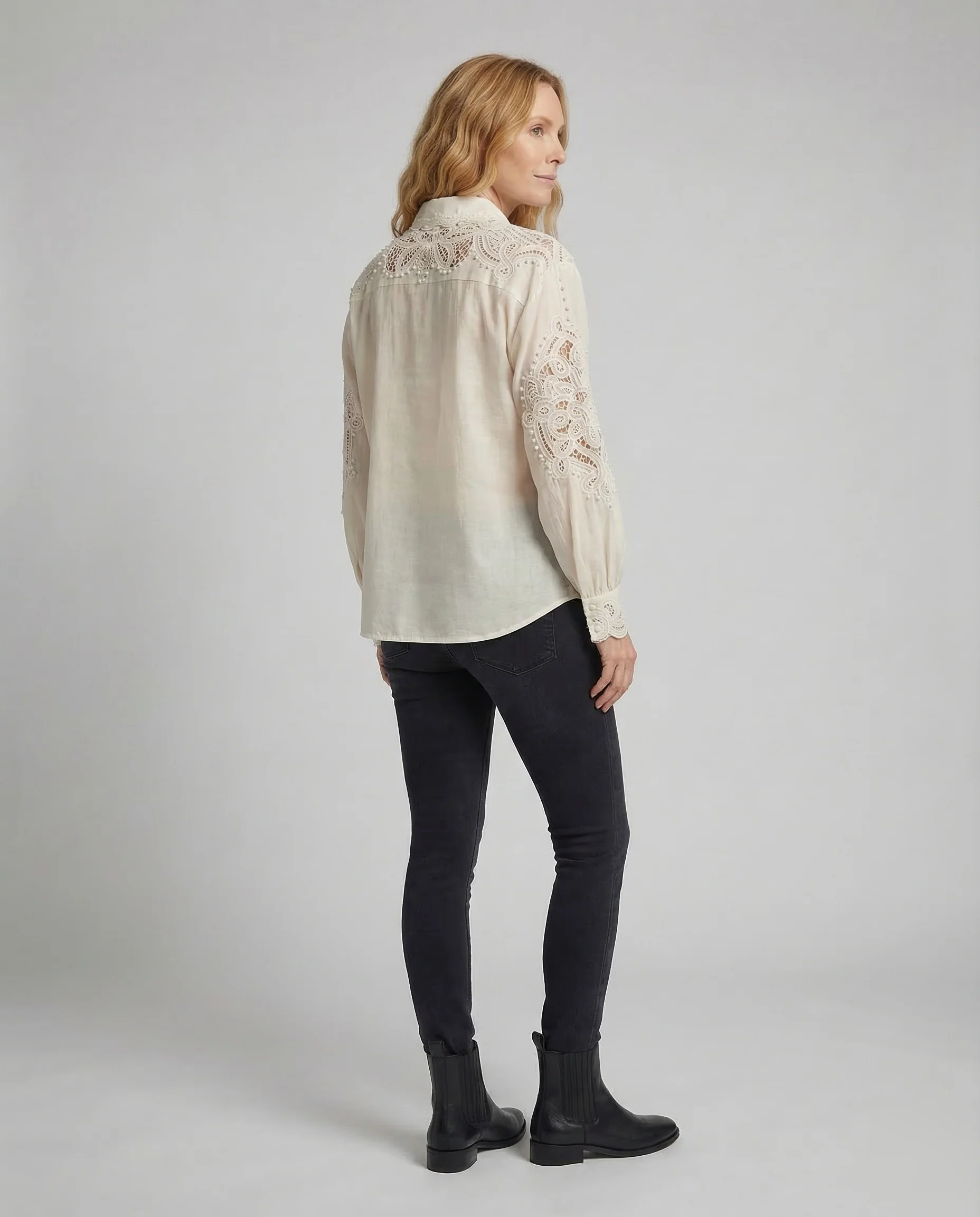 Damen Spitzenbluse Perlenknopfleiste - Image 4