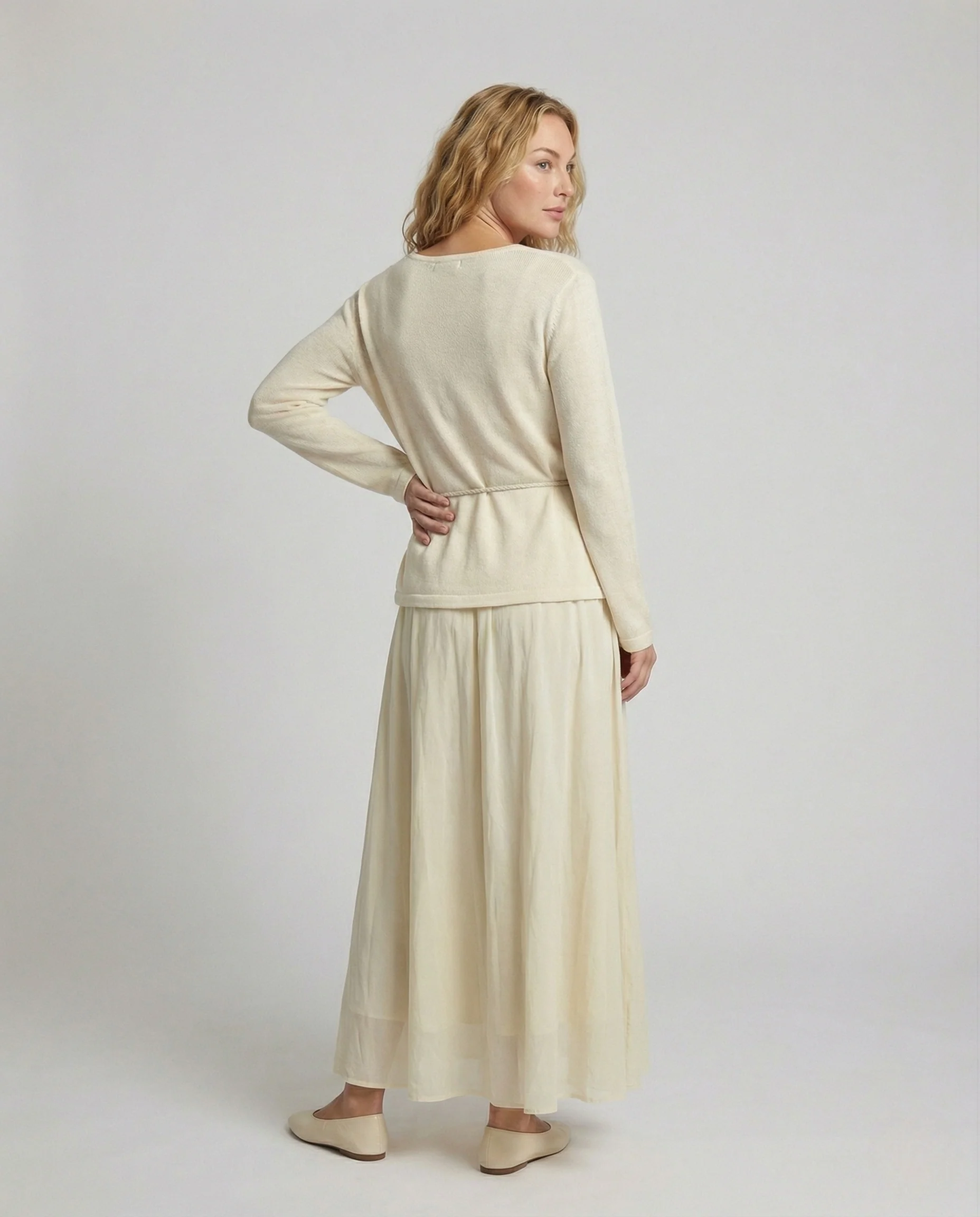 Damen Stricktop Zweiteiler mit Chiffon Maxirock - Image 3