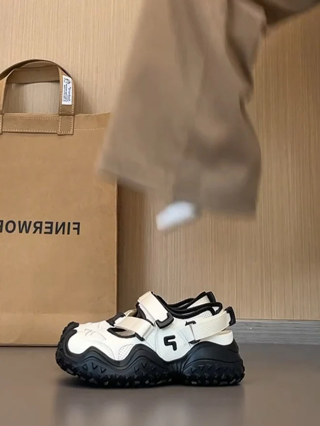 Damen Outdoor-Sneaker mit atmungsaktiver Mesh-Oberfläche und rutschfester Profilsohle Heidi Mode - Image 7