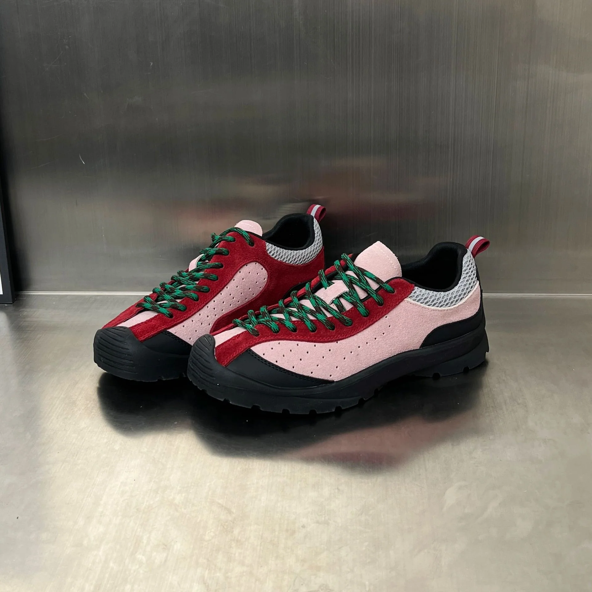 Damen Outdoor Sneakers mit rutschfester Sohle und wasserabweisendem Obermaterial Heidi Mode - Image 6