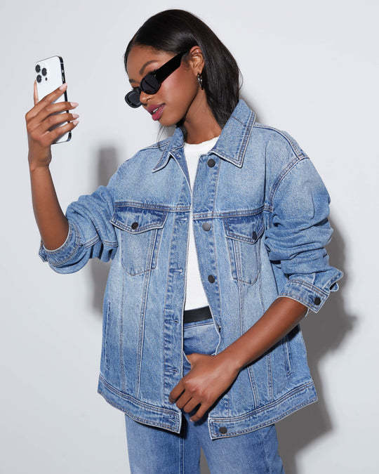 Damen Oversized Denimjacke mit modernen Details Heidi-Mode - Image 6