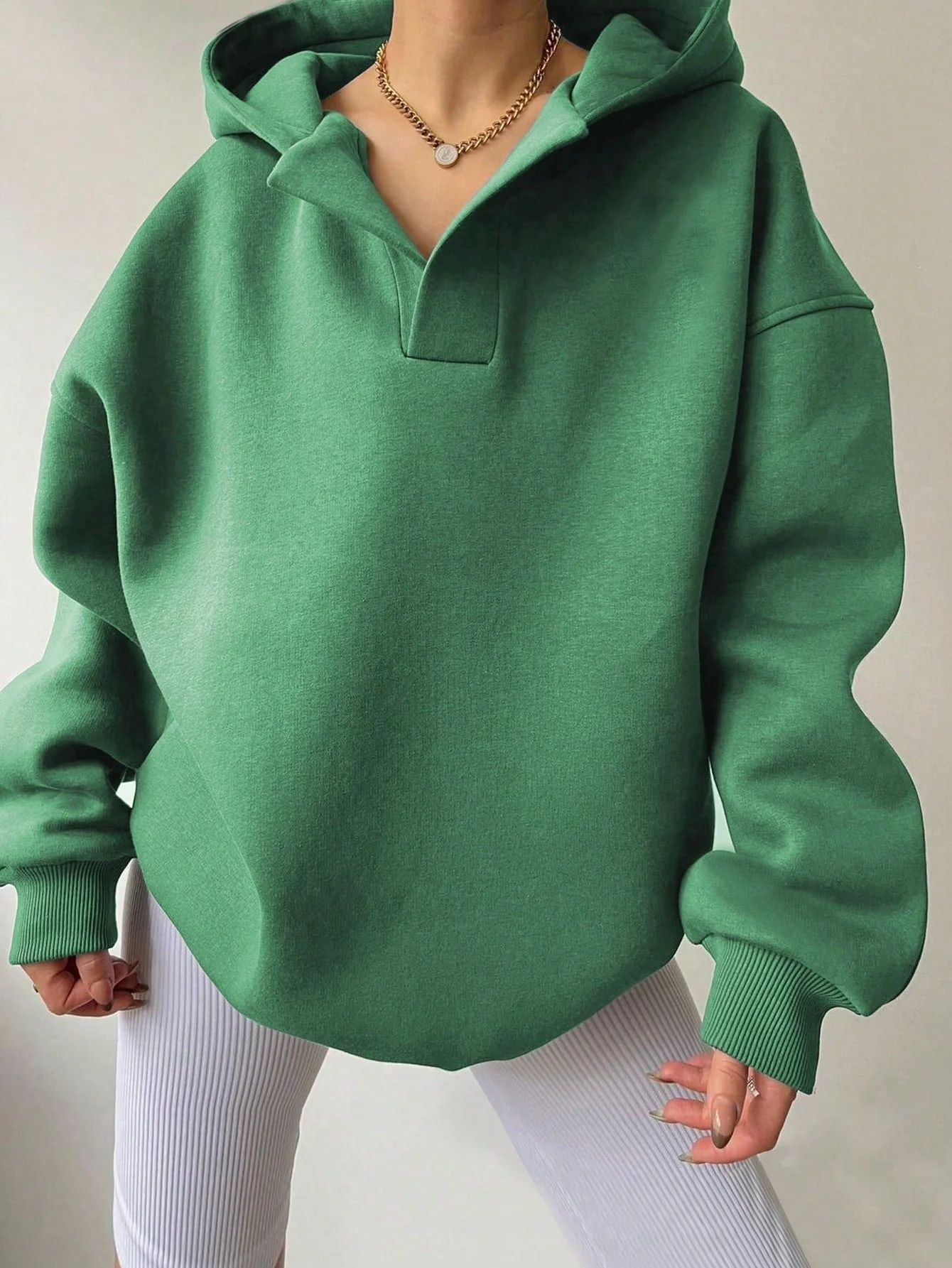 Damen Oversized Hoodie mit Modernem Kragen und Lässiger Passform Heidi-Mode - Image 10