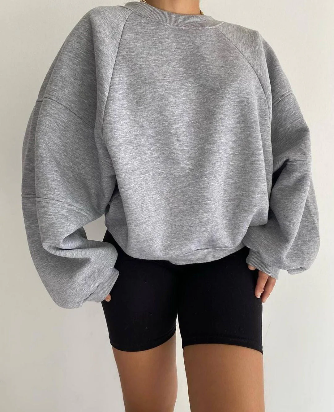 Damen Oversized Sweatshirt mit Voluminösen Ärmeln Heidi-Mode - Image 12