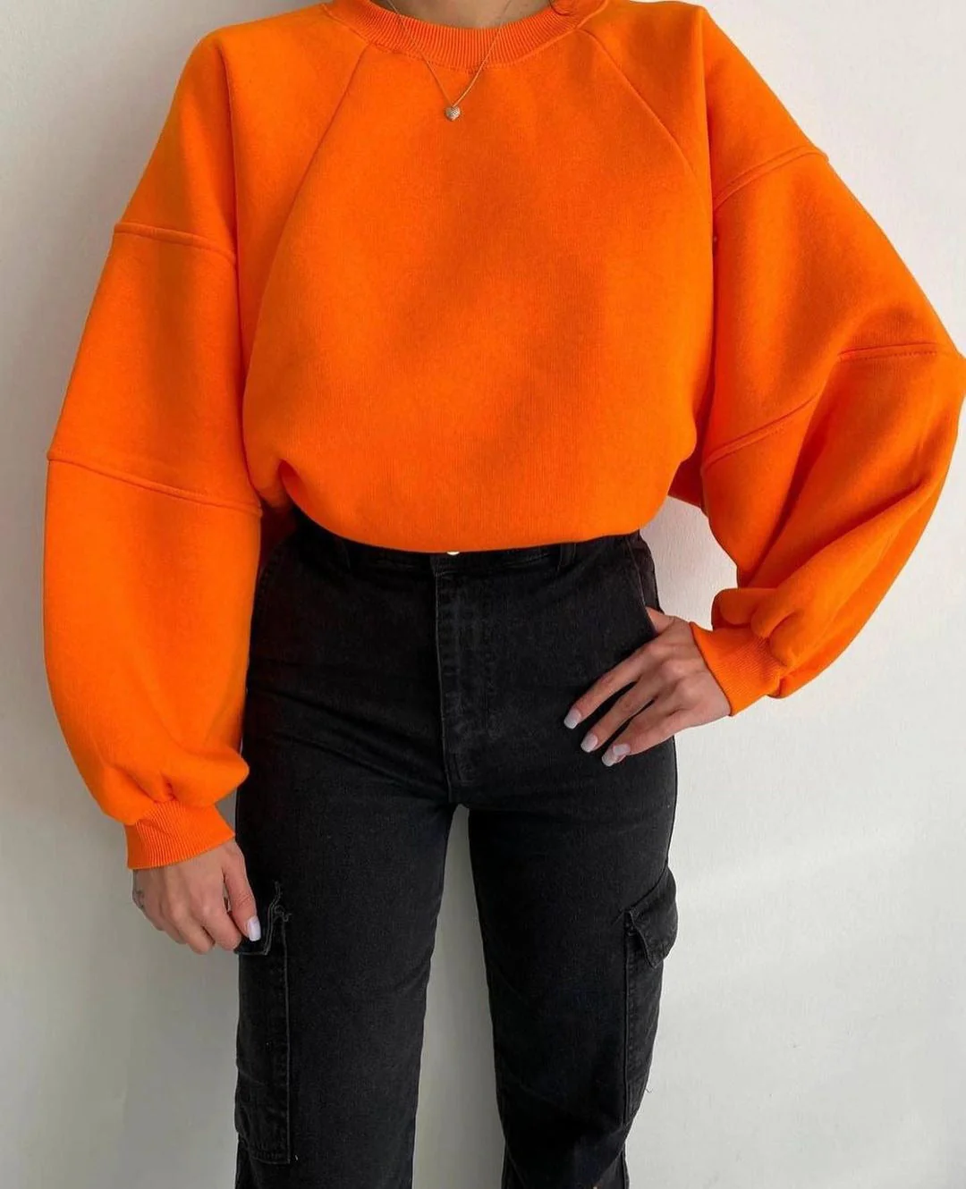 Damen Oversized Sweatshirt mit Voluminösen Ärmeln Heidi-Mode - Image 9