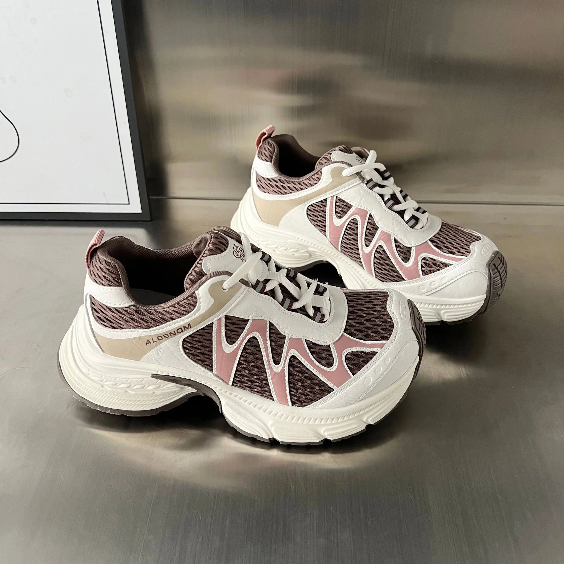 Damen Performance Sneakers mit innovativer Mesh-Oberfläche und dämpfendem Fußbett Heidi Mode - Image 5