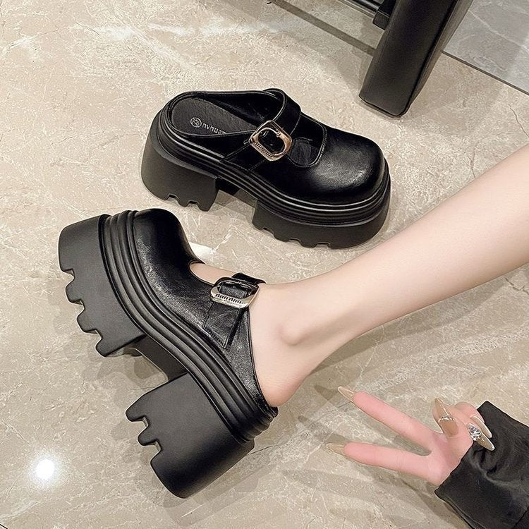 Damen Plateau-Clogs mit modischem Schnallenverschluss und trendiger Sohlenkonstruktion Heidi Mode - Image 2