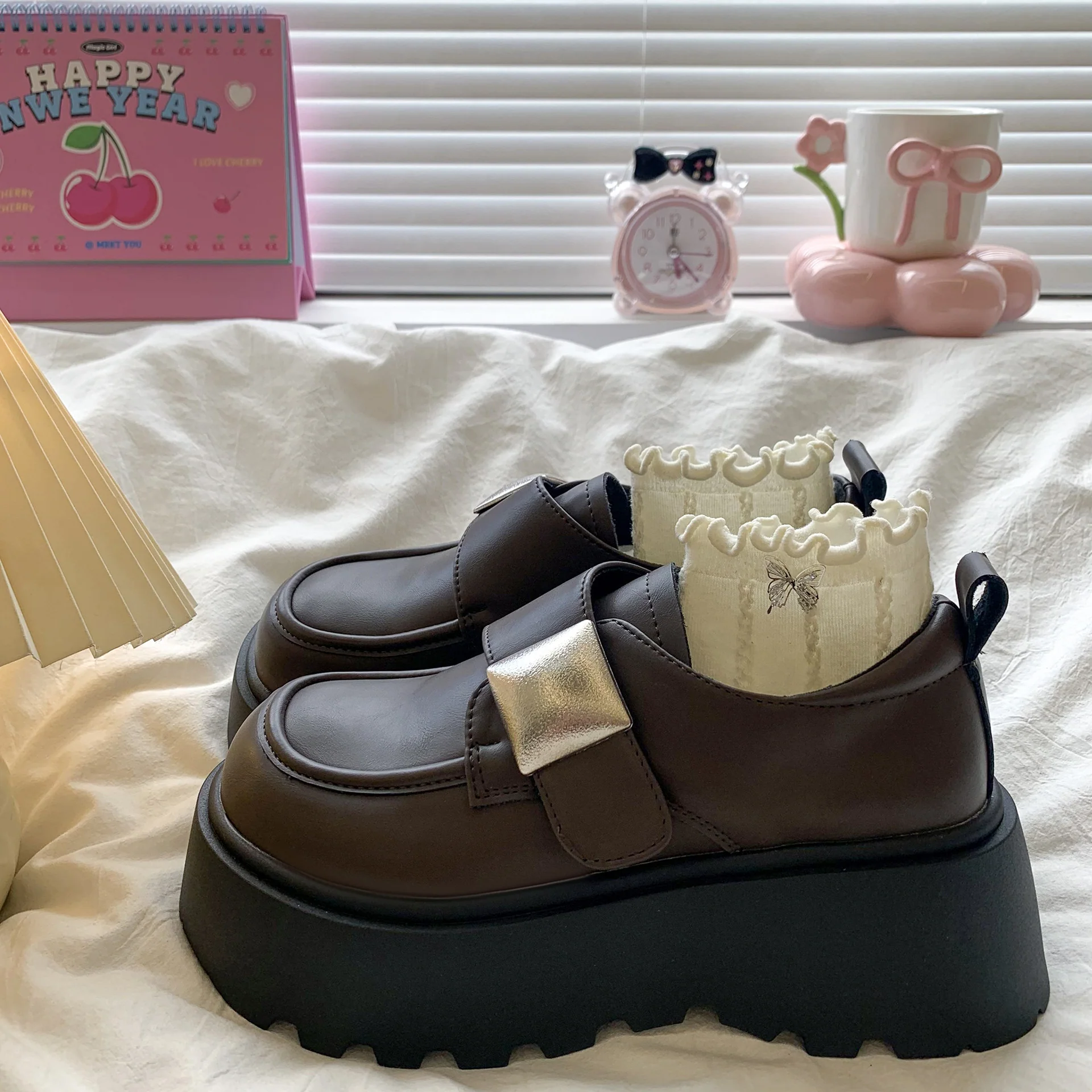 Damen Plateau-Schuhe mit modischem Riemen und eleganter Schnalle Heidi Mode - Image 7