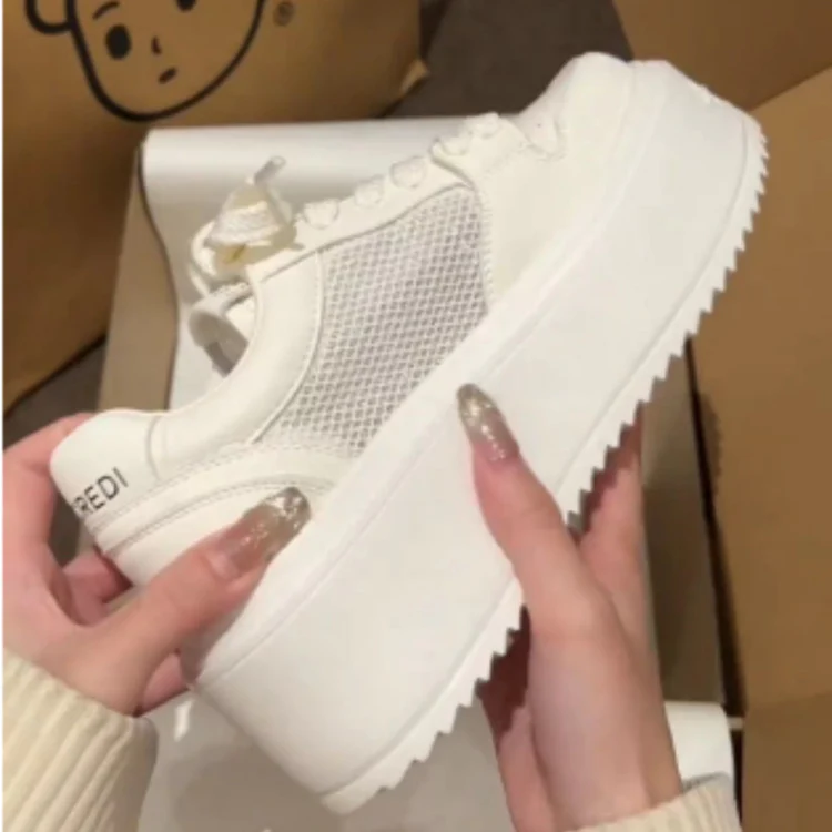 Damen Plateau-Sneaker mit atmungsaktivem Mesh-Obermaterial und modischem Design Heidi Mode - Image 3