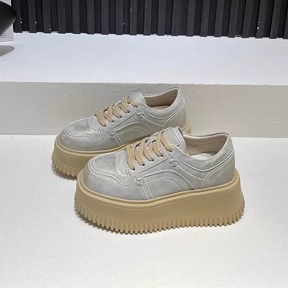 Damen Plateau-Sneaker mit ergonomischer Dämpfung und modischem Design Heidi Mode - Image 2