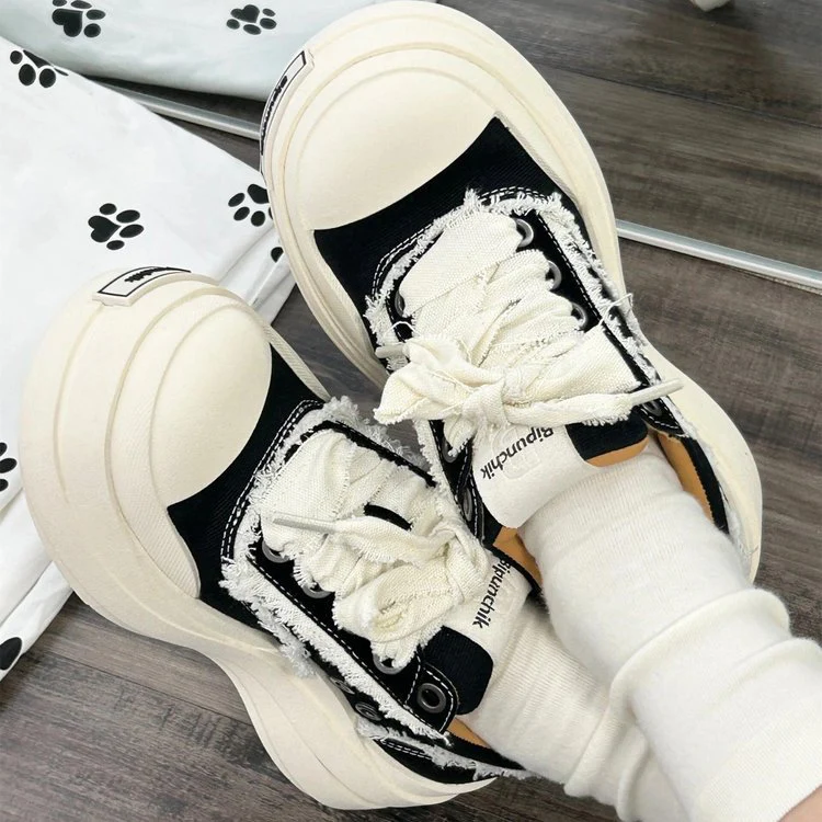 Damen Plateau-Sneaker mit modischem Design und großzügiger Dämpfung Heidi Mode - Image 2