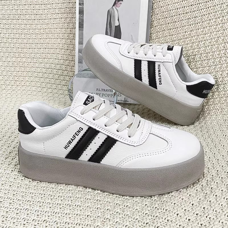 Damen Plateau Sneakers mit elegantem Design und rutschfester Sohle Heidi Mode - Image 4