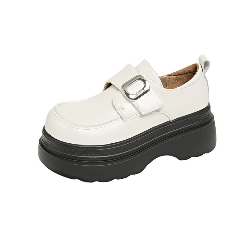 Damen Plateauschuhe mit dekorativen Riemen und modischem Detail Heidi Mode - Image 6