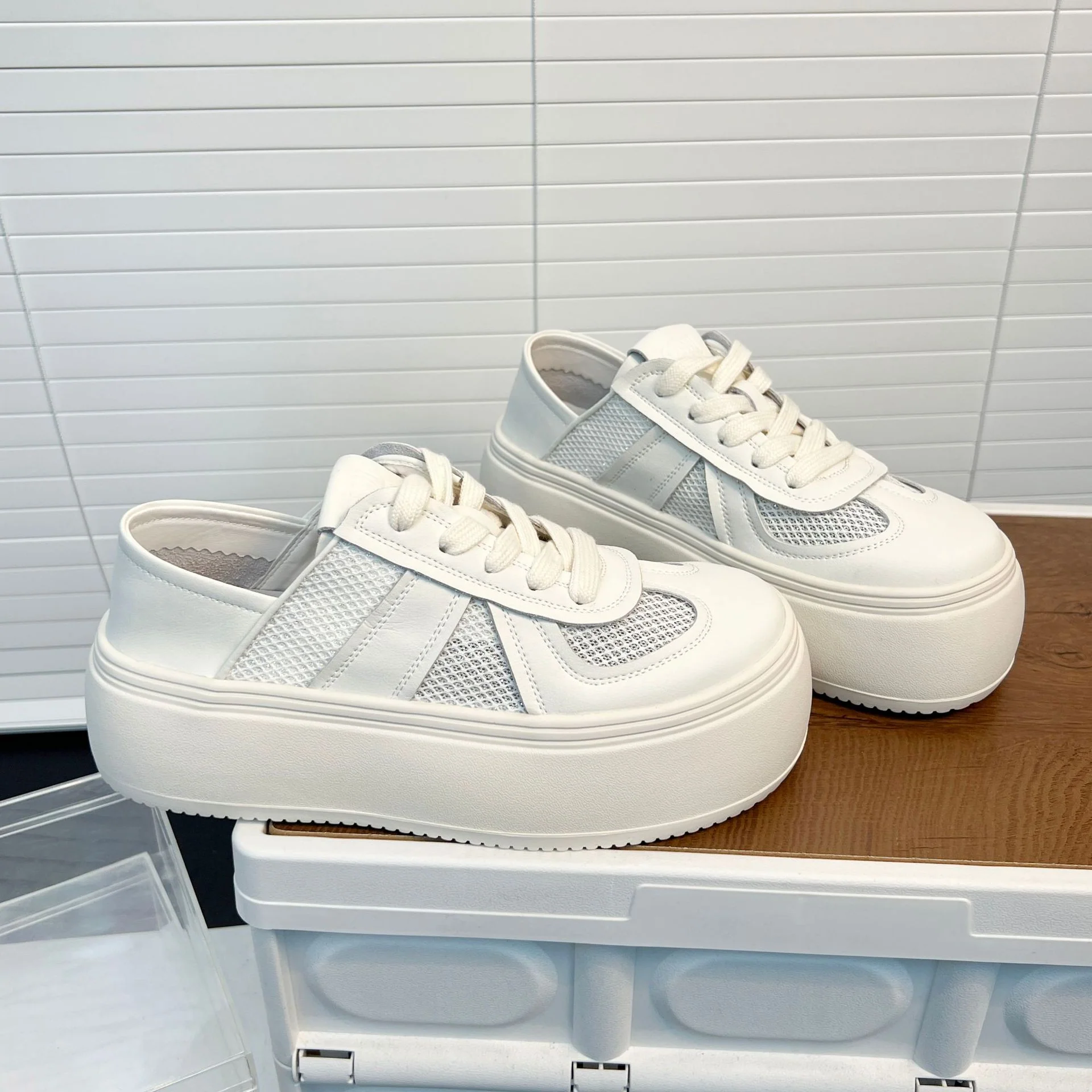 Damen Platform Sneakers mit atmungsaktiver Netzstruktur und komfortabler Sohle Heidi Mode - Image 4