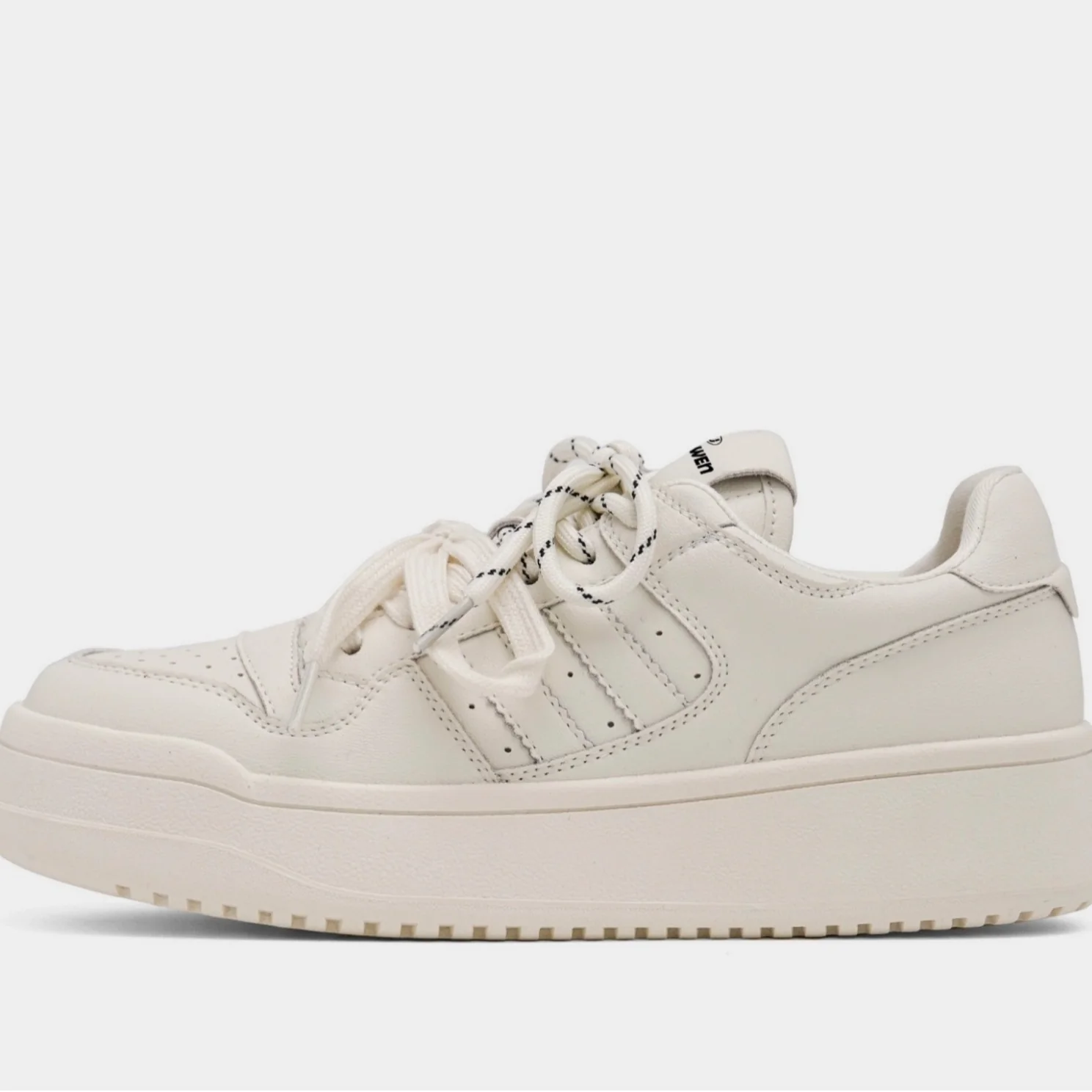 Damen Platform Sneakers mit modischem Design und bequemer Schnürung Heidi Mode - Image 4