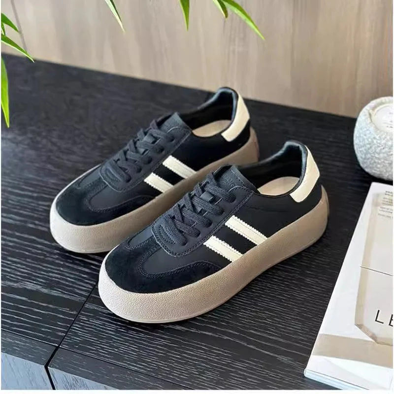 Damen Platform Sneakers mit modischem Design und dicker Sohle Heidi Mode - Image 4