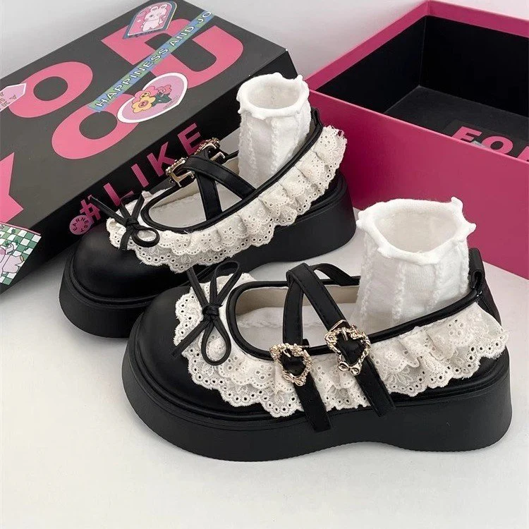 Damen Plattform-Sandalen mit verspieltem Spitzendetail und elegantem Riemenverschluss Heidi Mode - Image 4